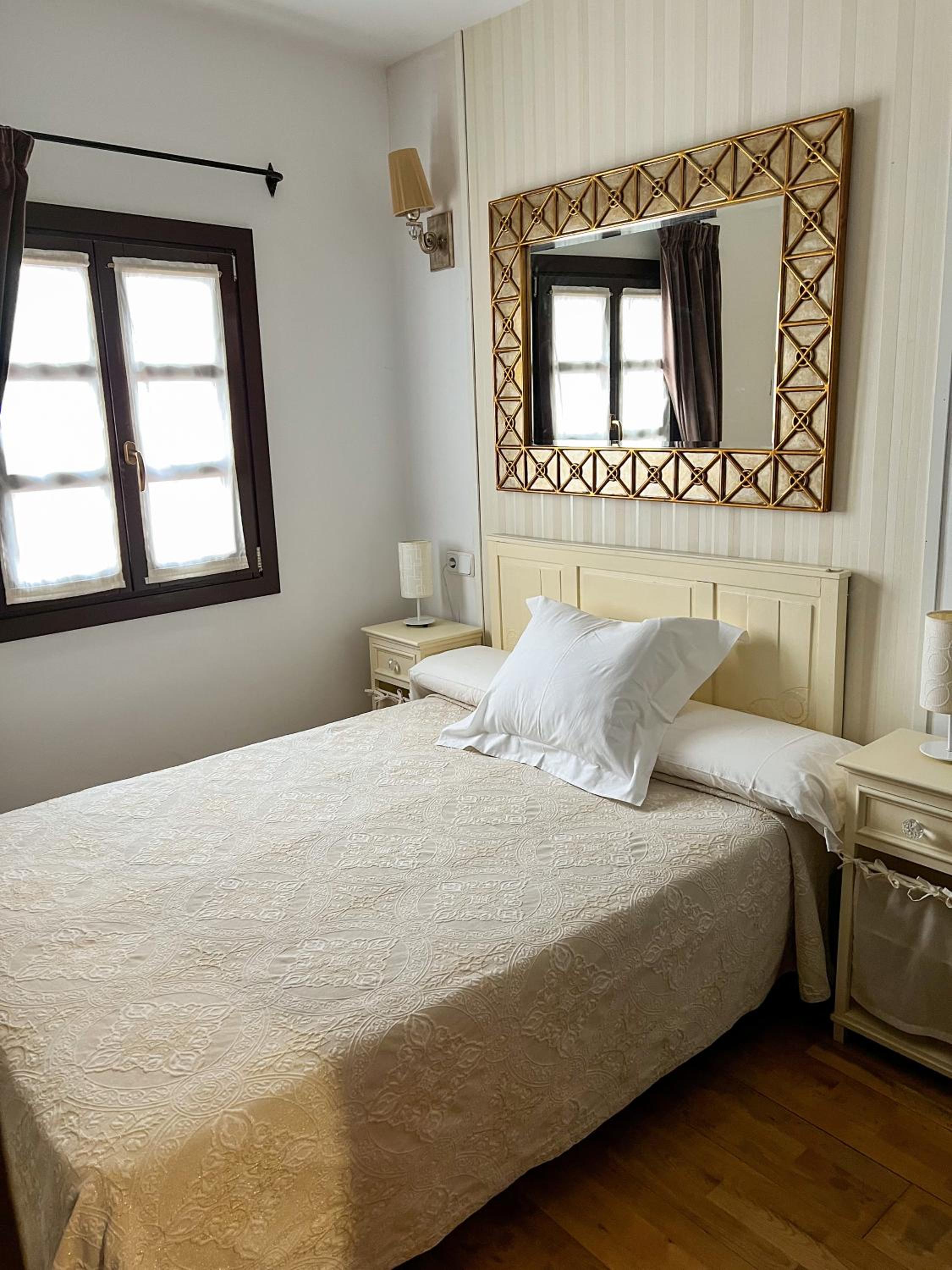 Economy Double Room - Photo 1
