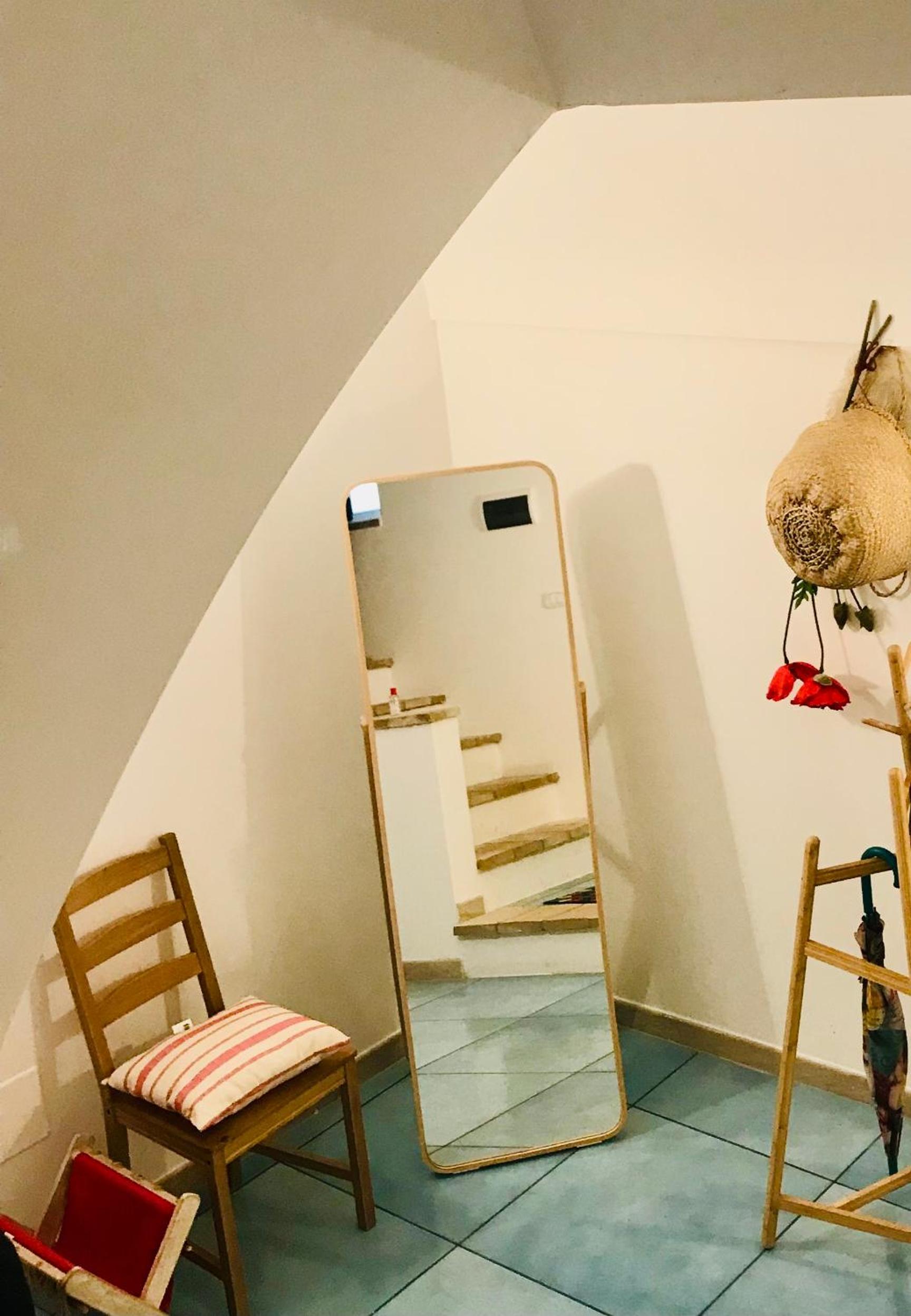 One-Bedroom House - Photo 12