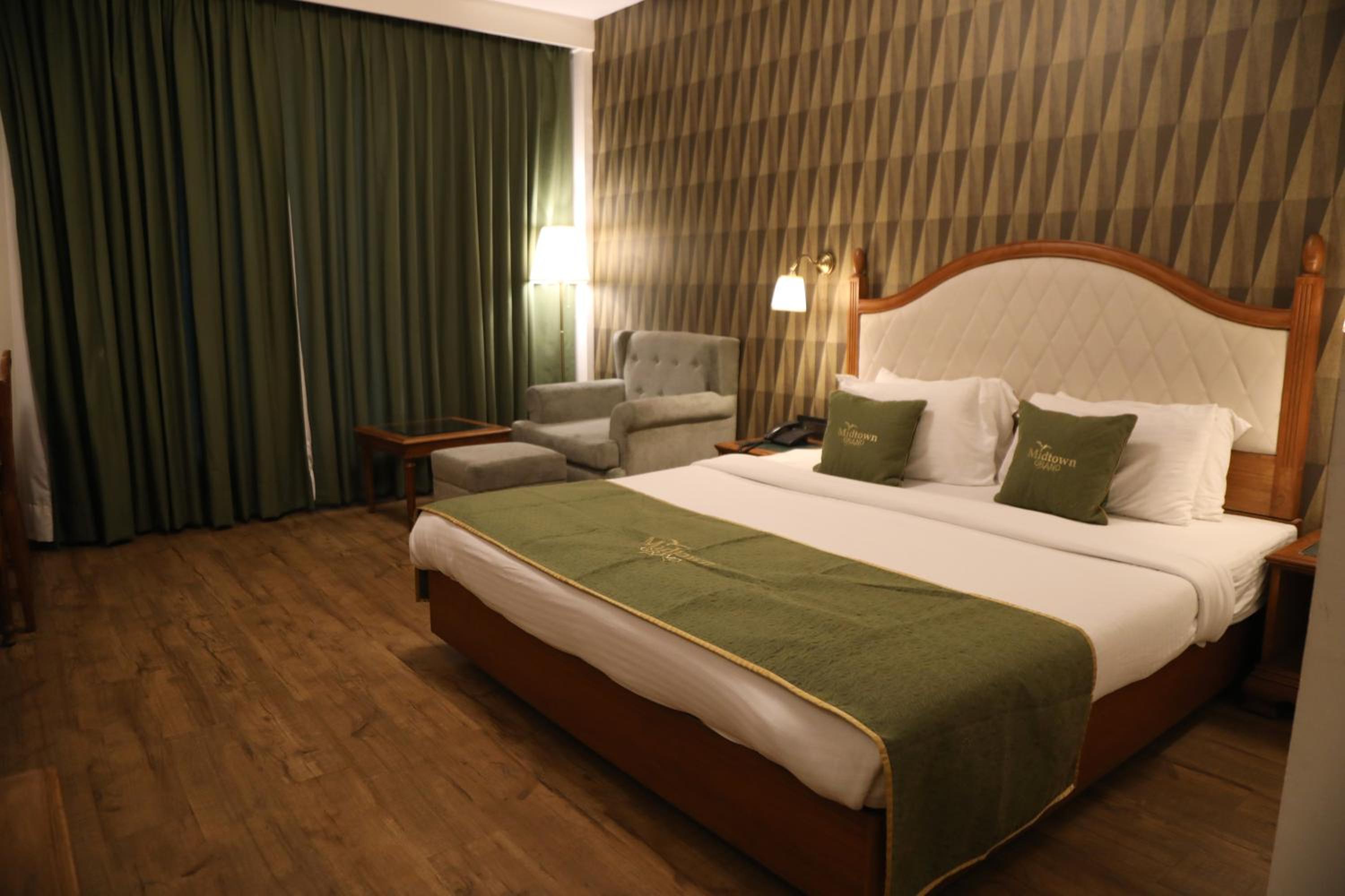Deluxe Double Room - Photo 2