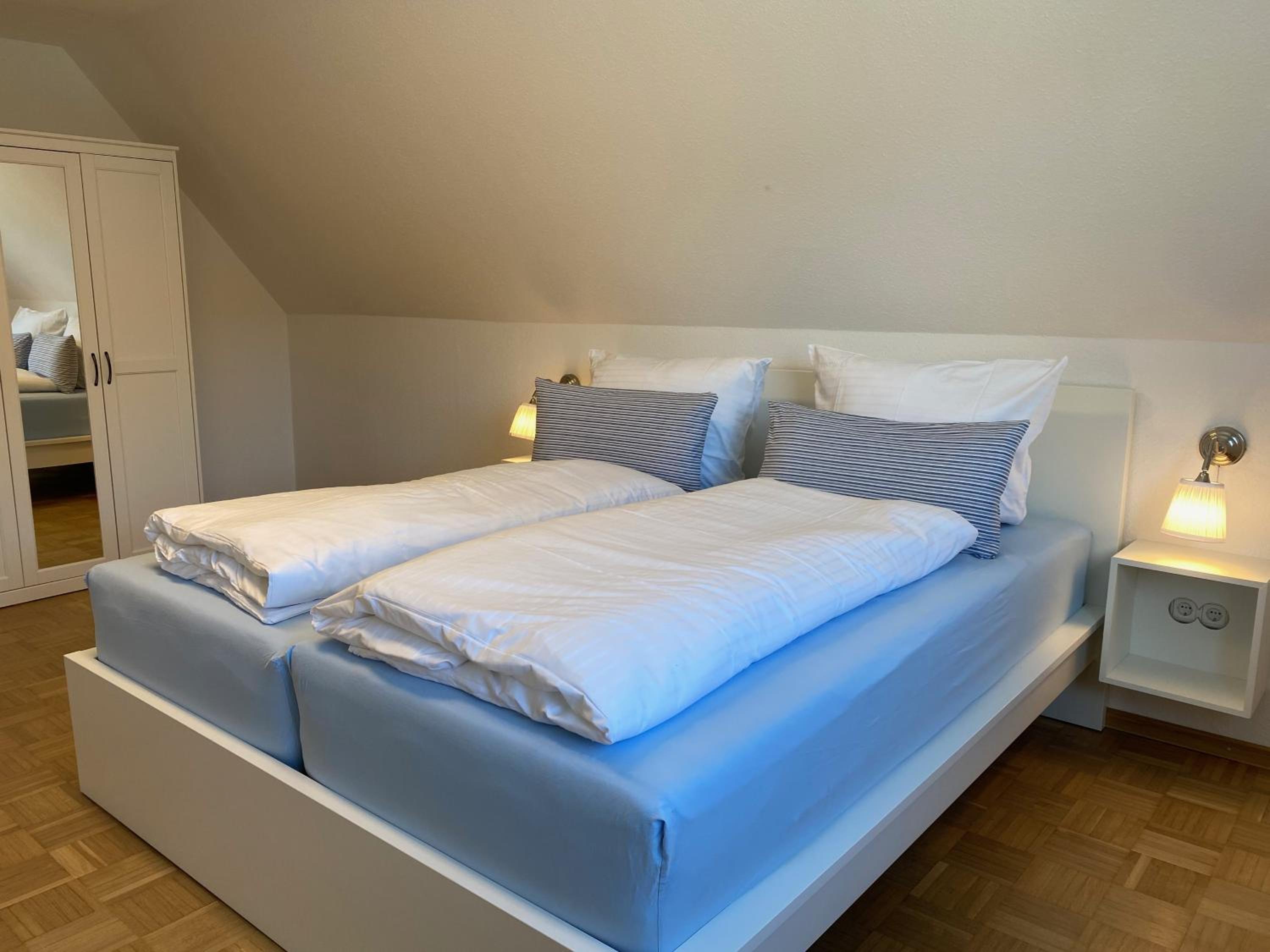 One-Bedroom Apartment with Loggia - Photo 1