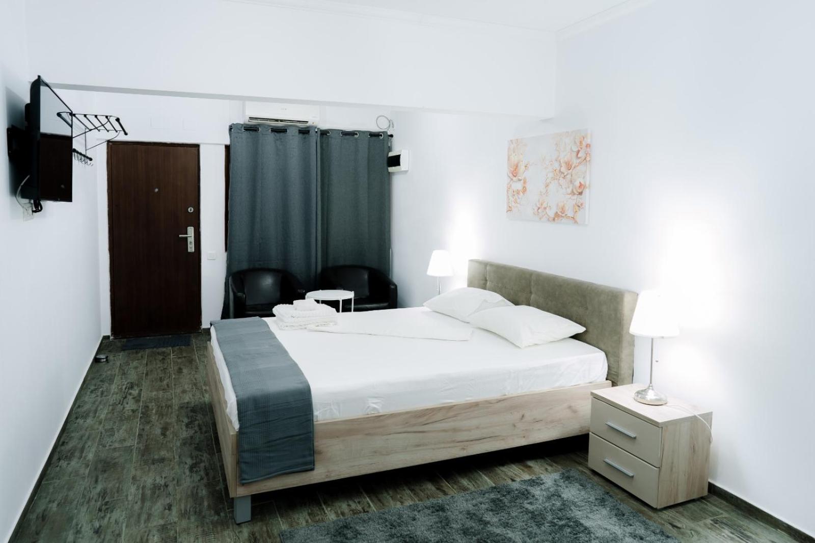 Deluxe Double Room with Extra Bed