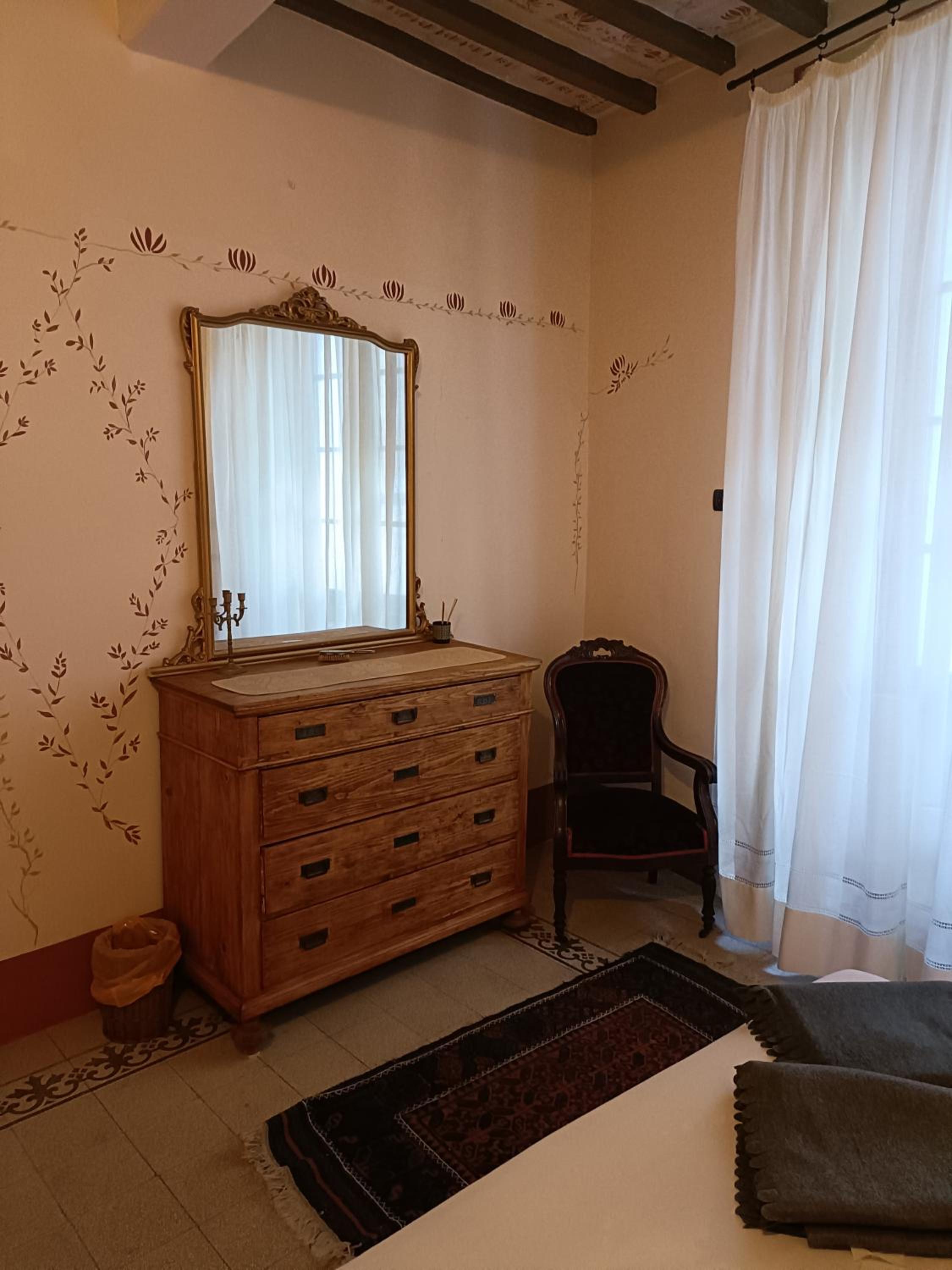 Double or Twin Room with Private Bathroom photo 3