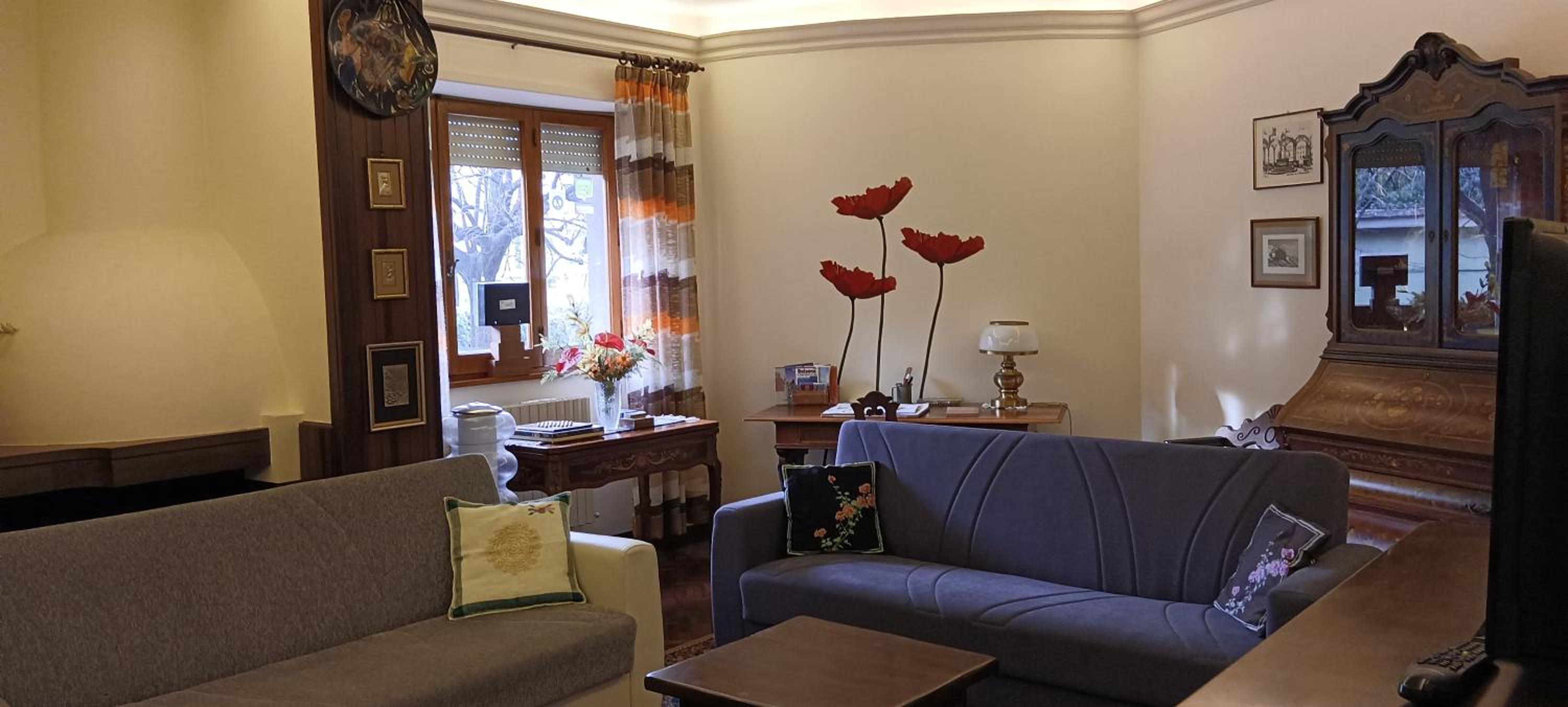 Three-Bedroom Apartment - Photo 1