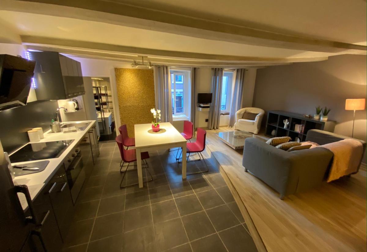 Two-Bedroom Apartment - Photo 1