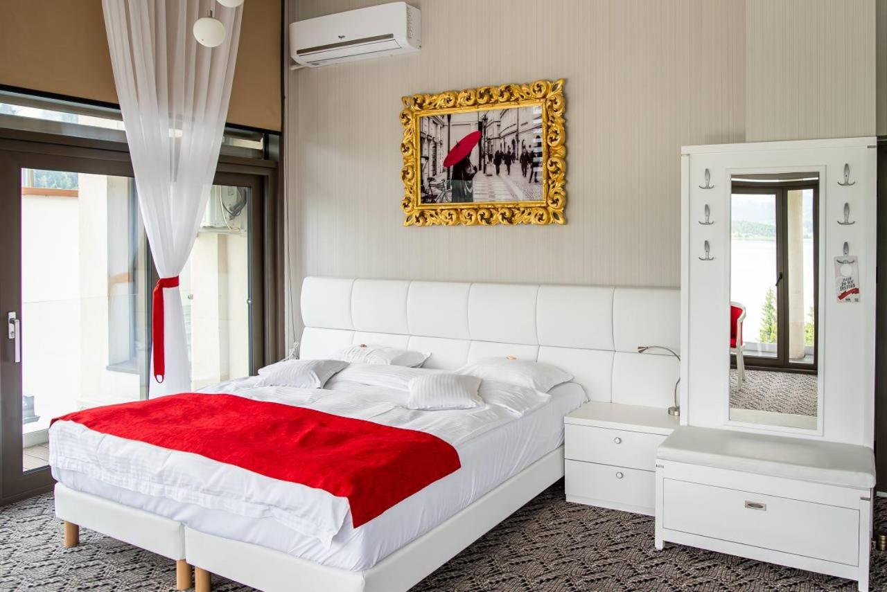 Superior Suite with Balcony photo 1