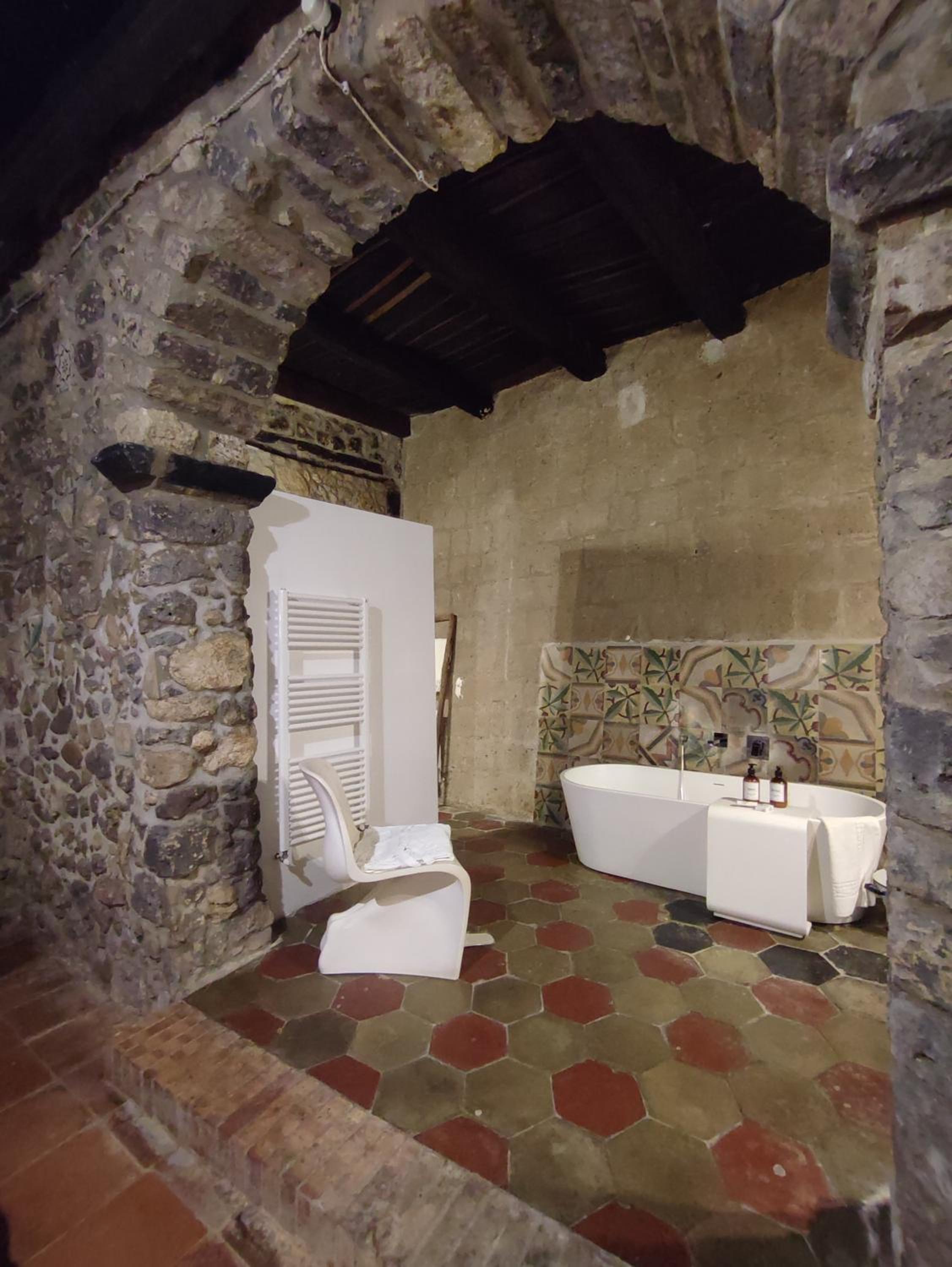 Suite - Photo 6