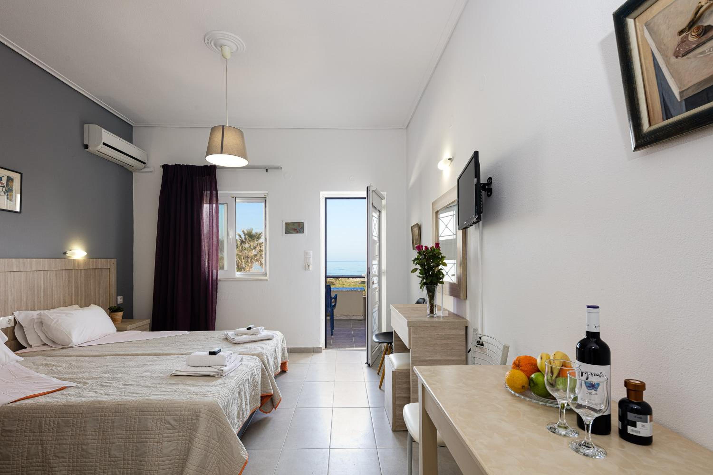 Studio with Sea View (1-2 Adults) photo 1