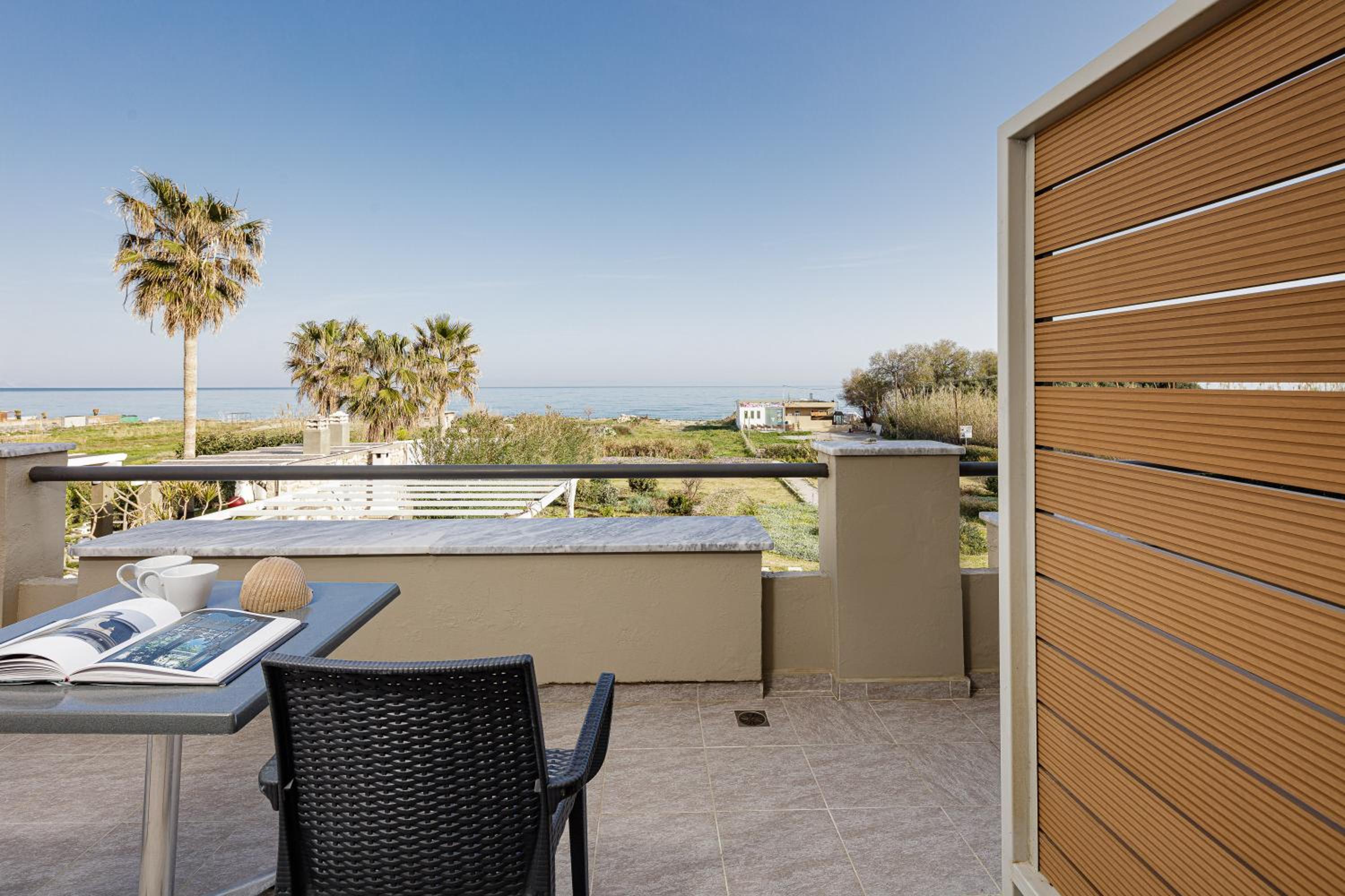 Studio with Sea View photo 1