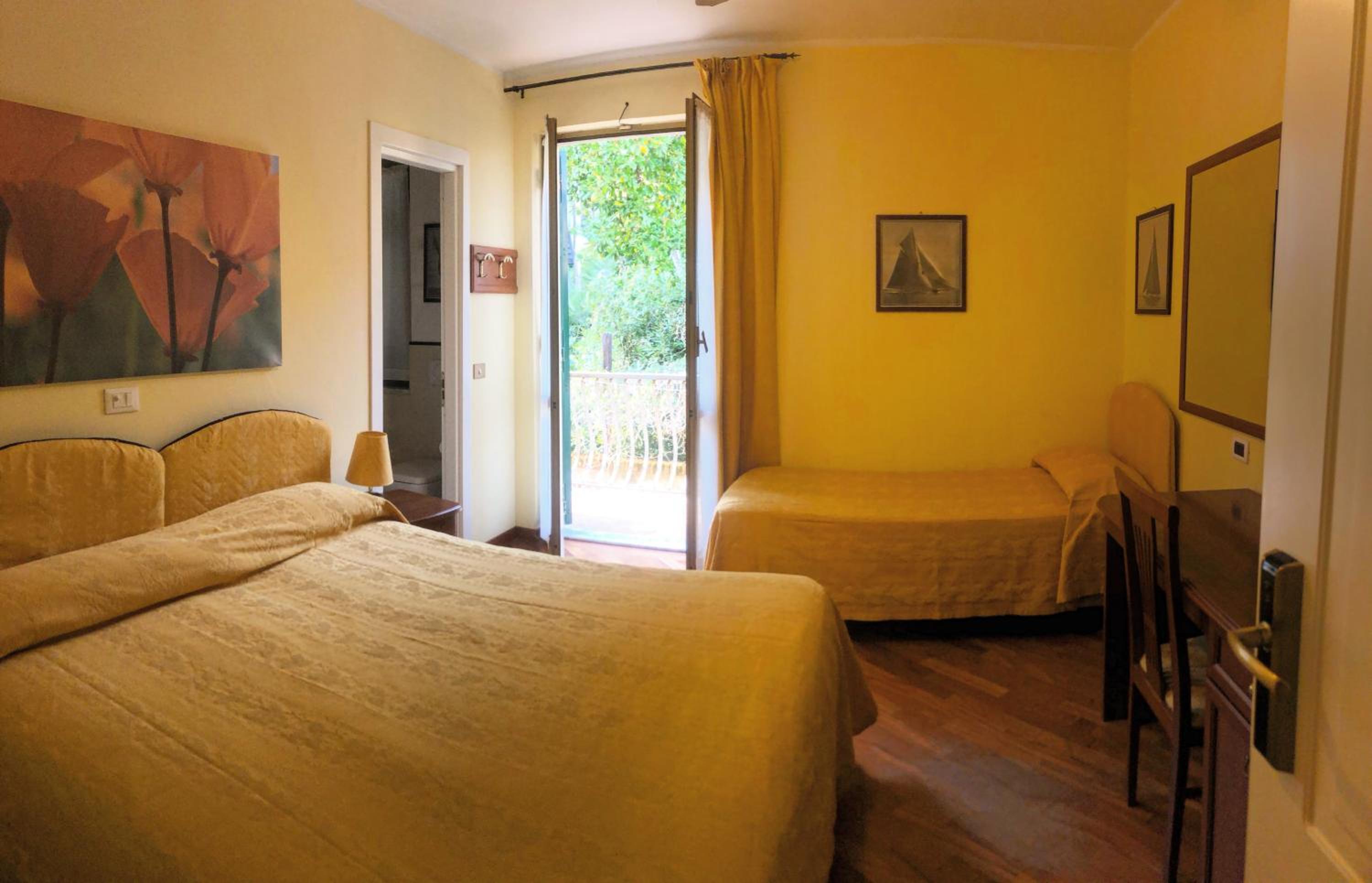 Triple Room - Photo 5