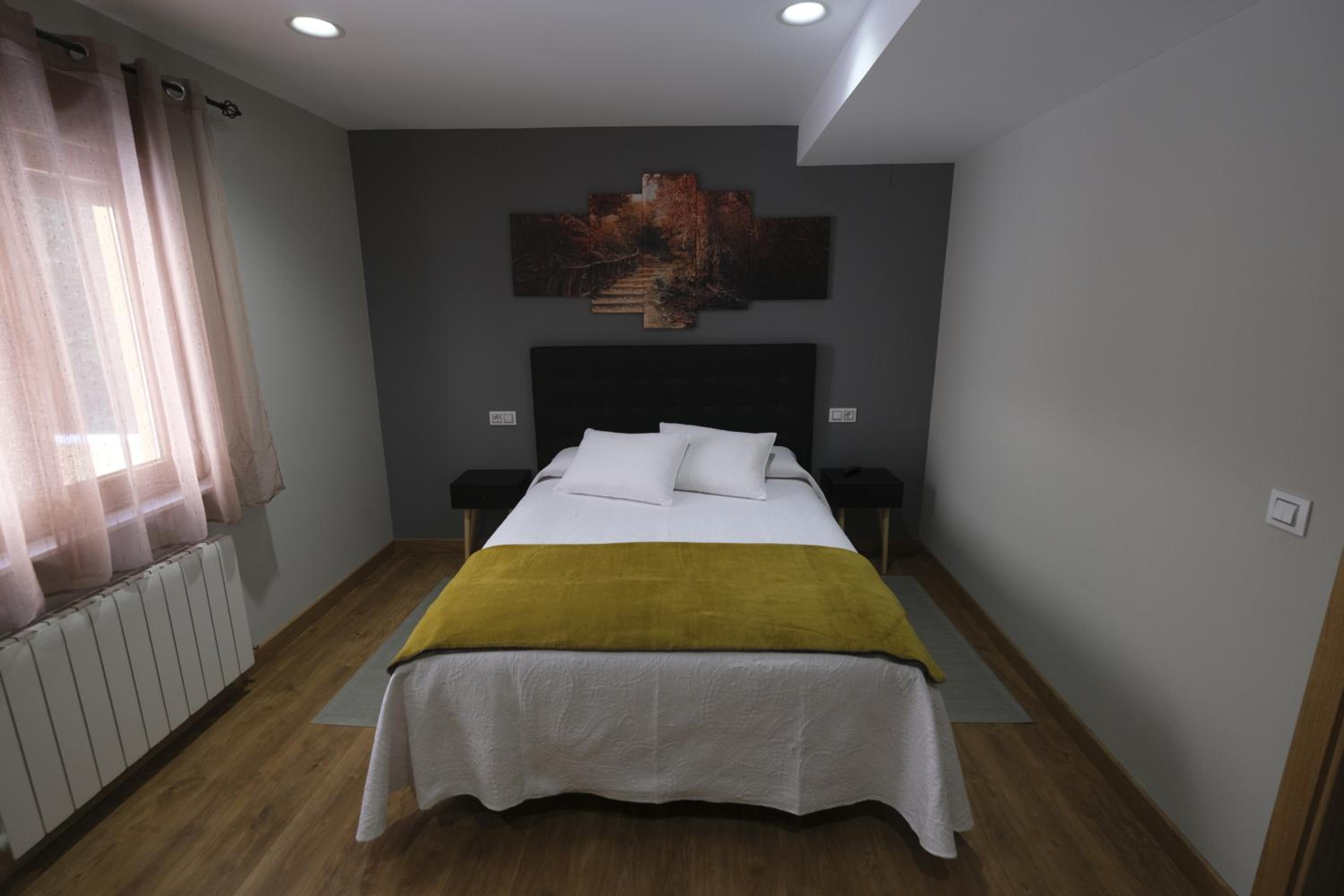 Double or Twin Room photo 2