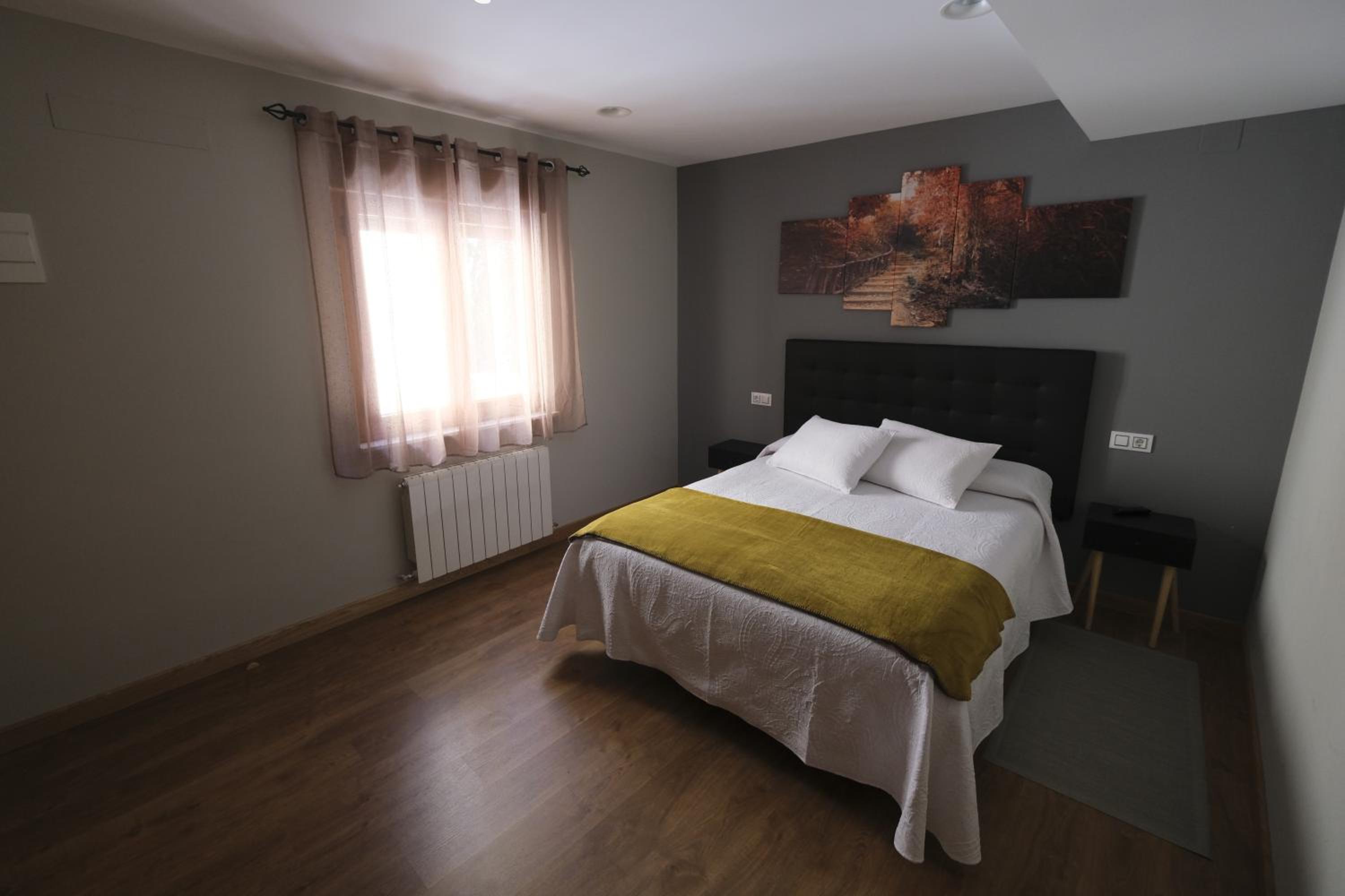 Double or Twin Room photo 3