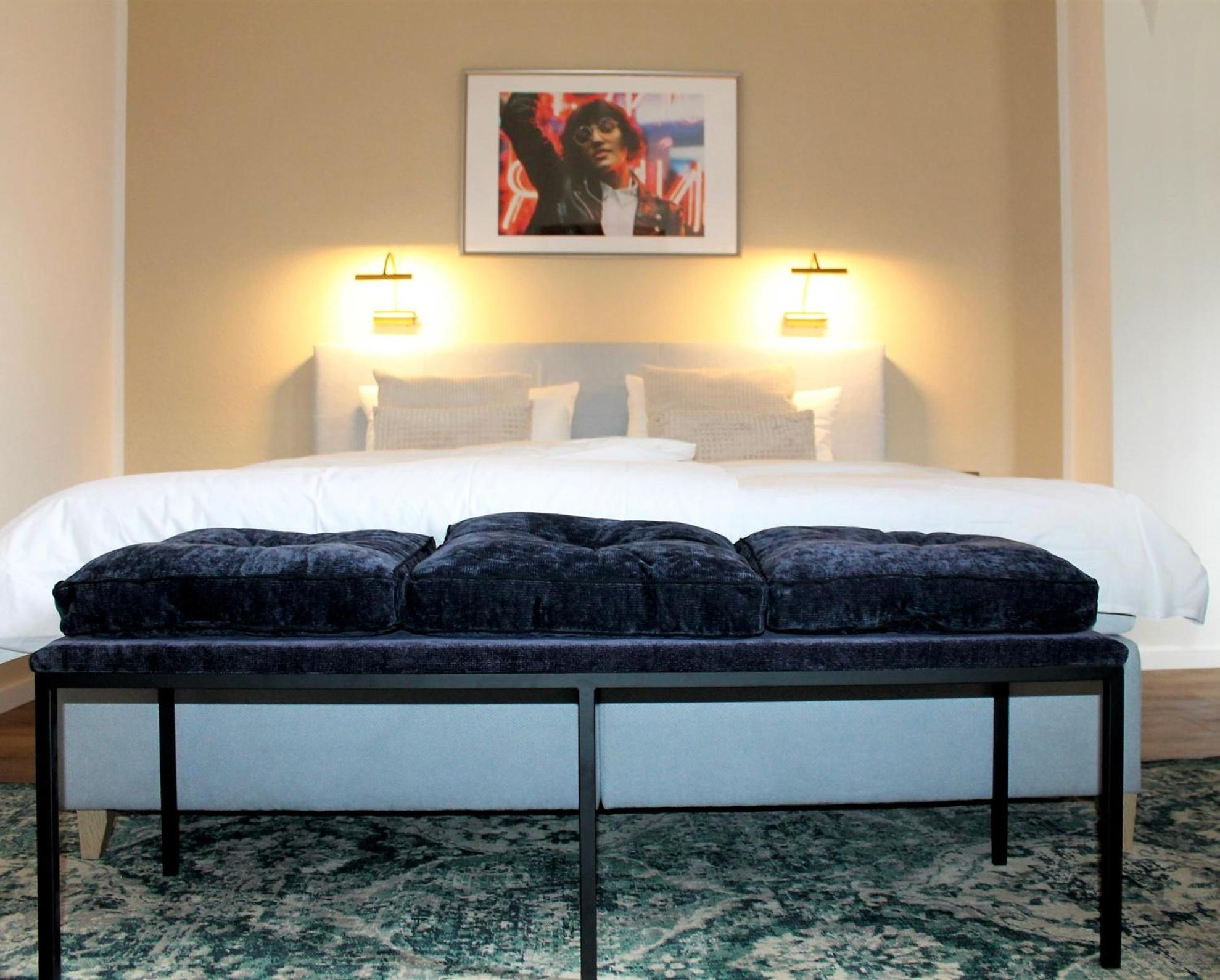 Large Double Room