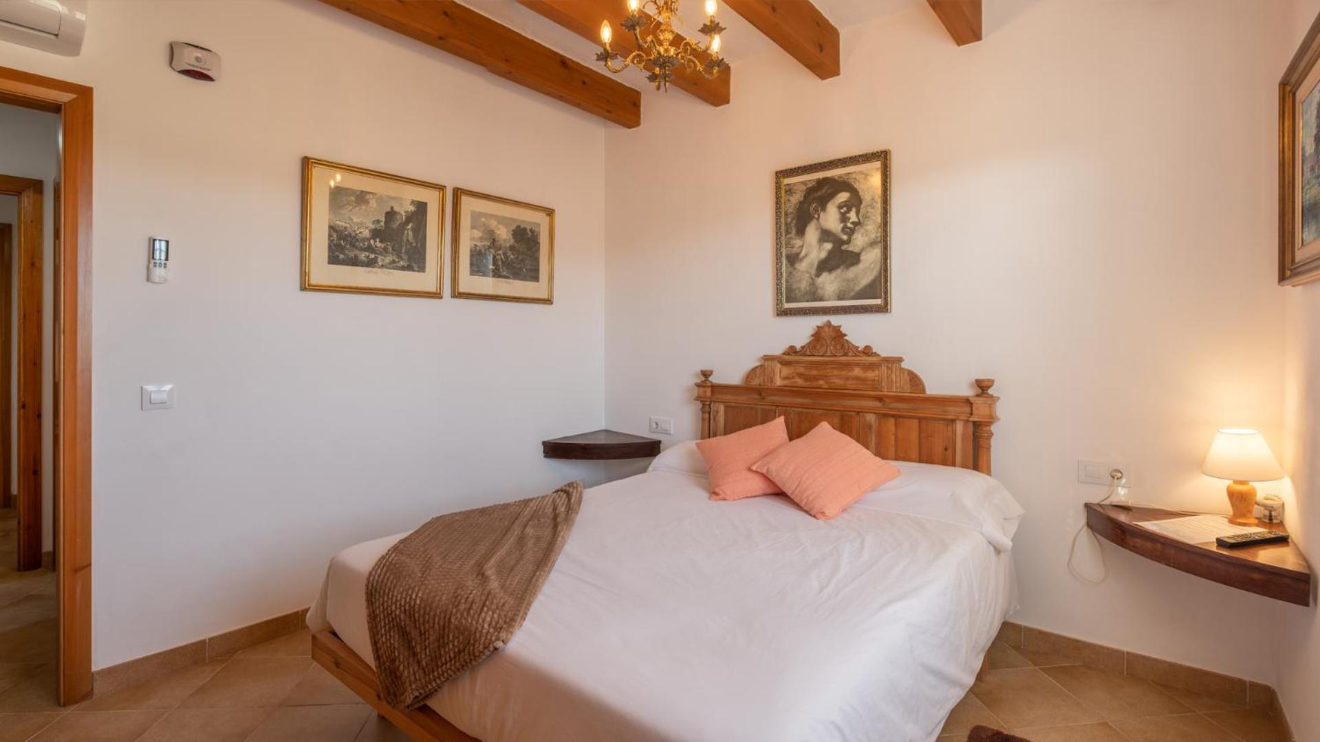 Habitación Doble con Baño Privado
