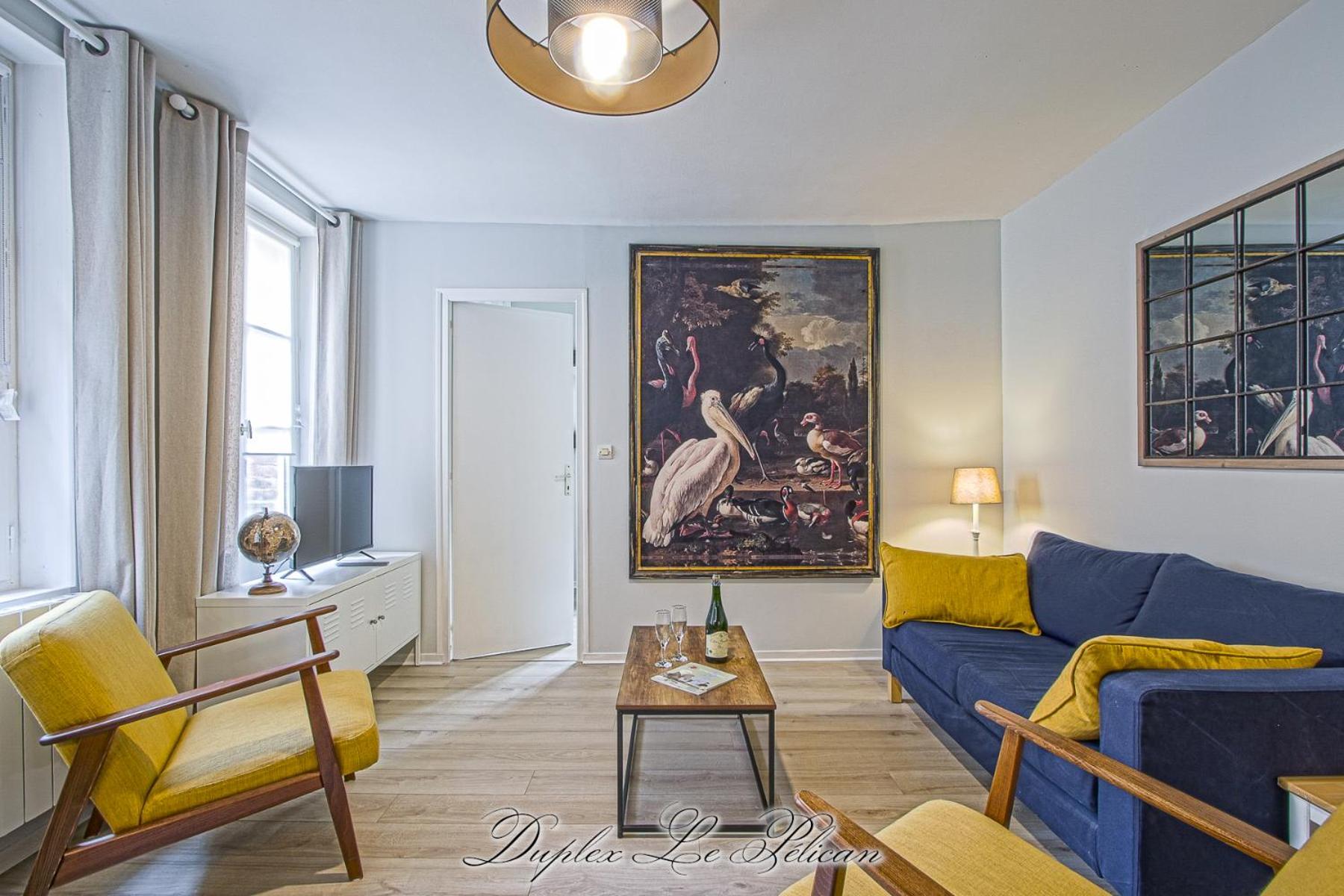 Apartment - Split Level - Photo 15