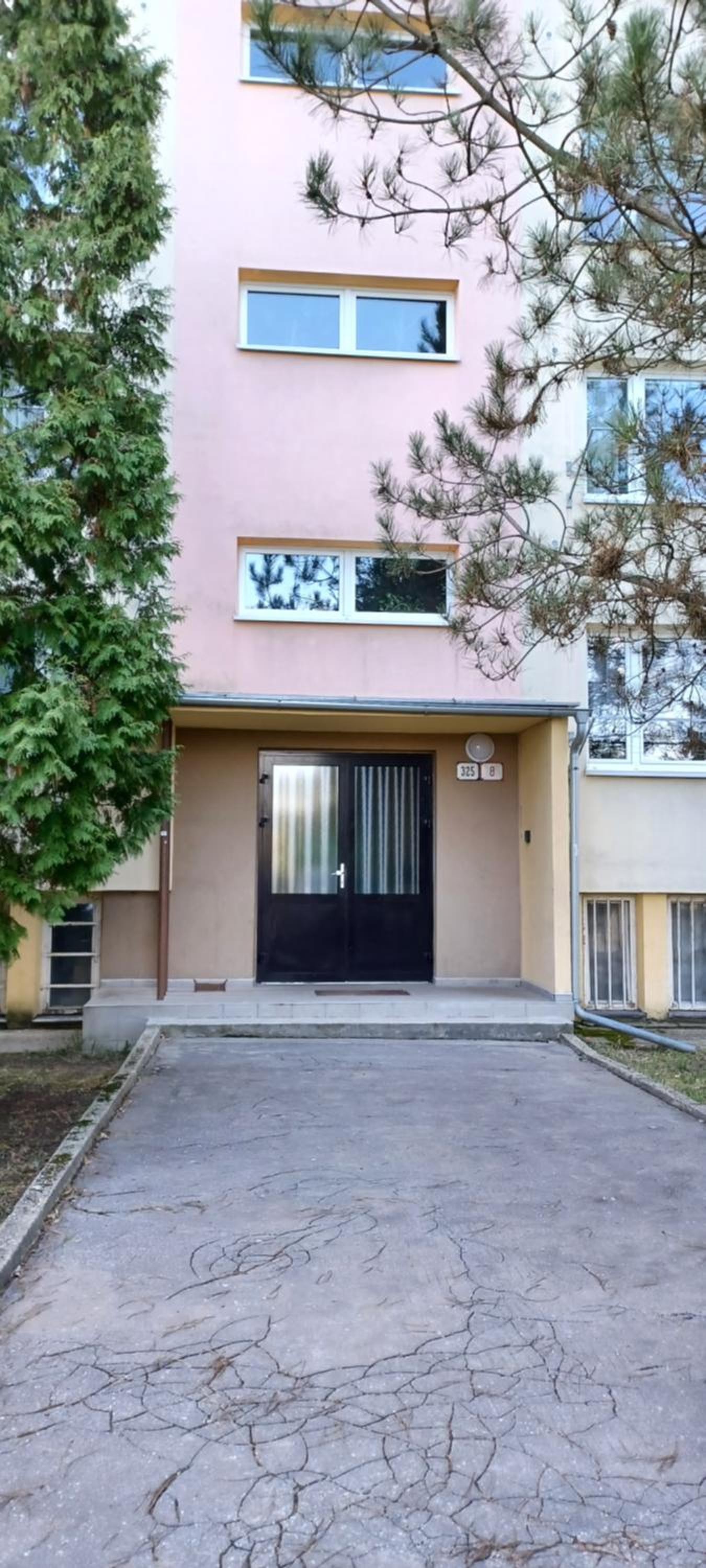 Studio Apartment - Photo 9