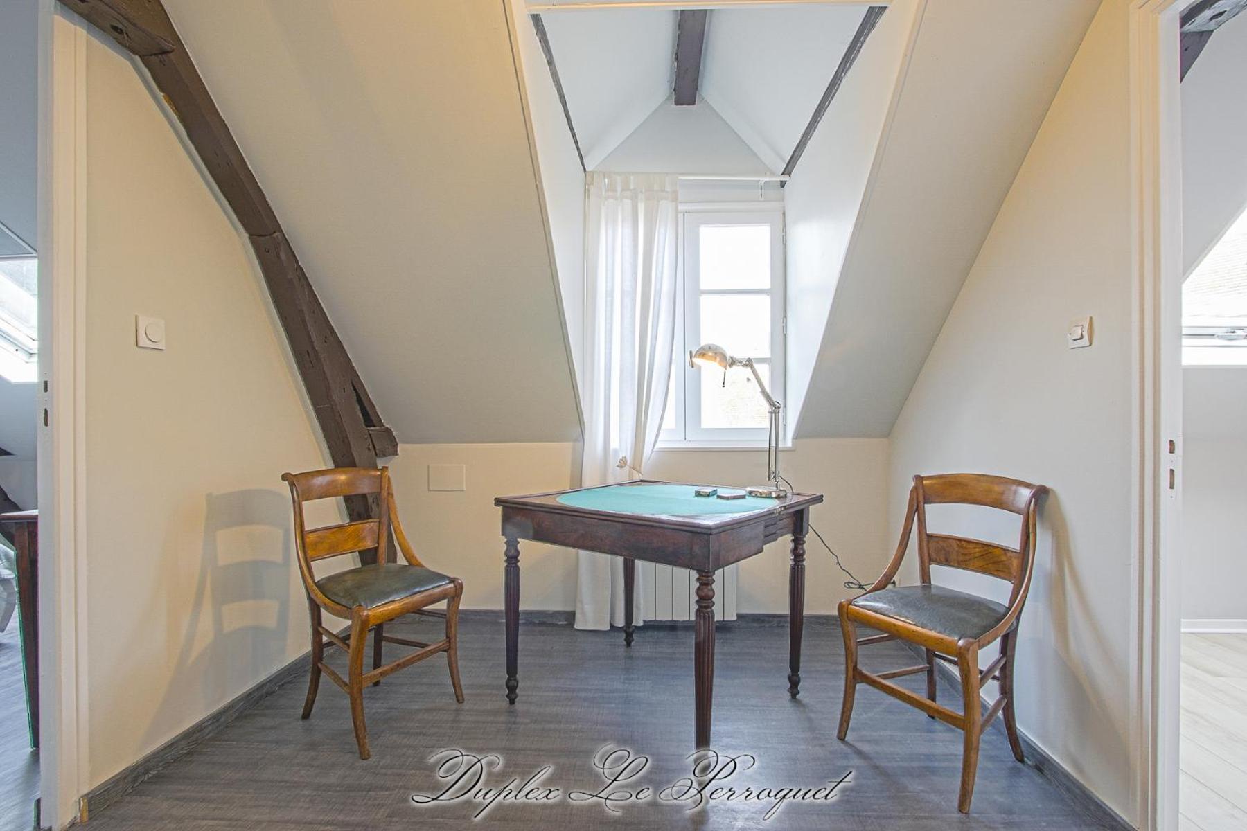 Duplex Apartment - Photo 25