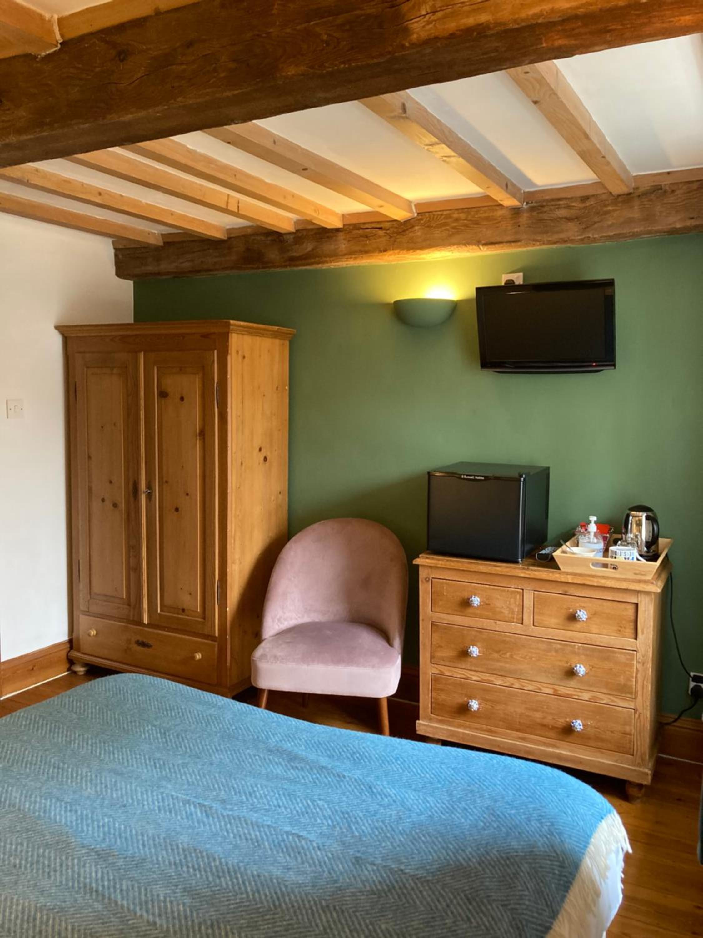 Double Room with Shower photo 1