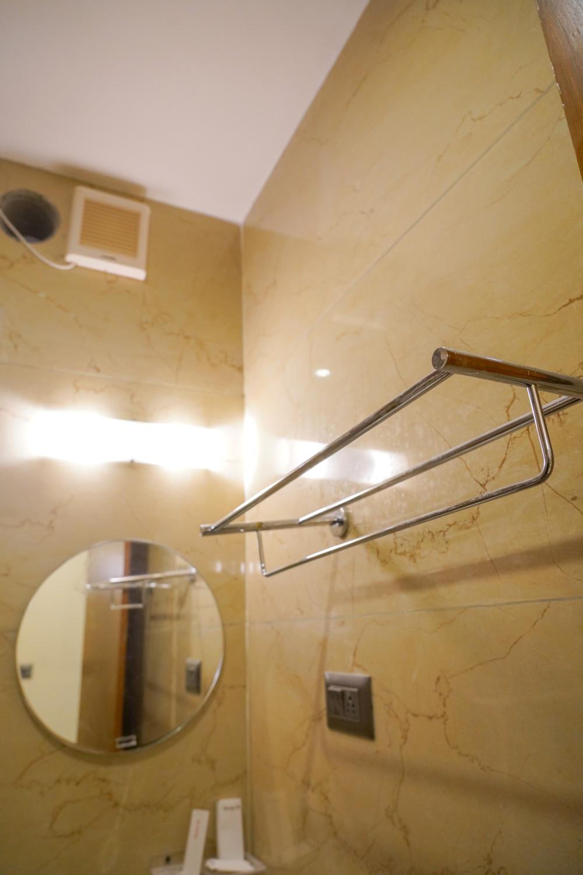 Standard Double Room - Photo 6
