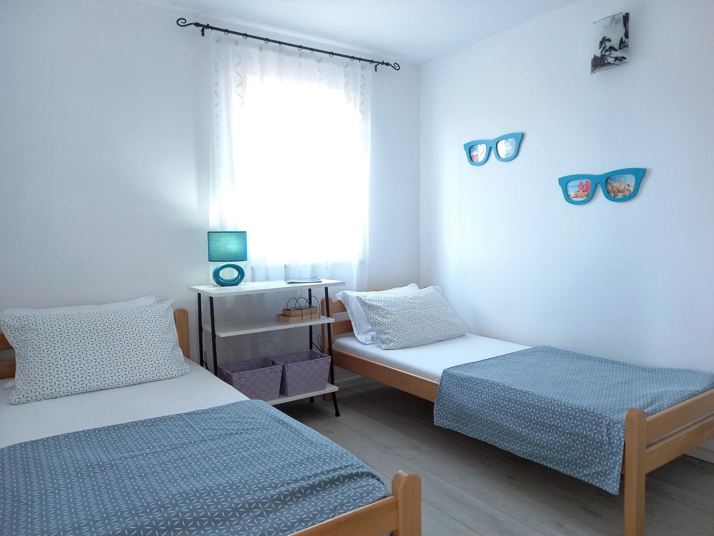 Two-Bedroom Apartment with Balcony - Photo 10