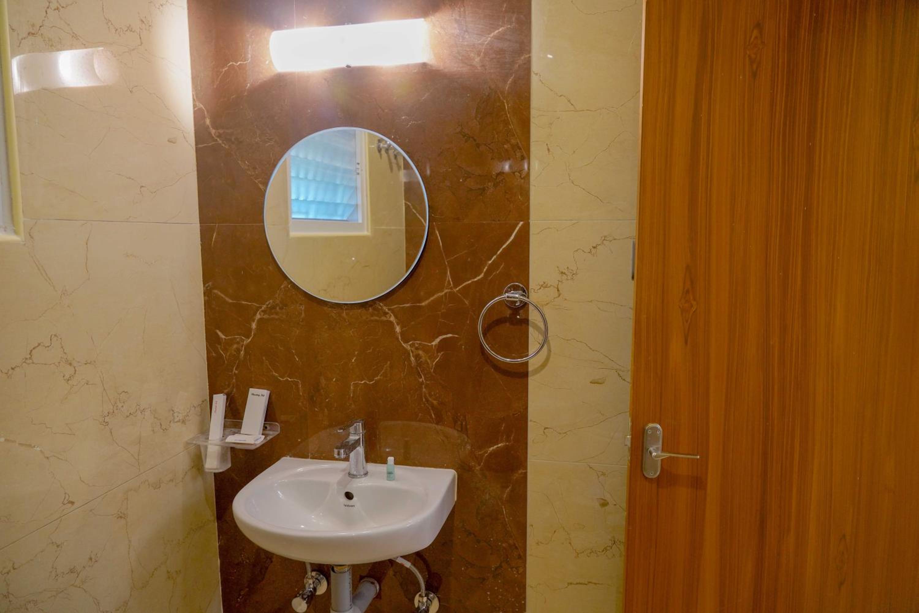 Deluxe Double Room - Photo 2