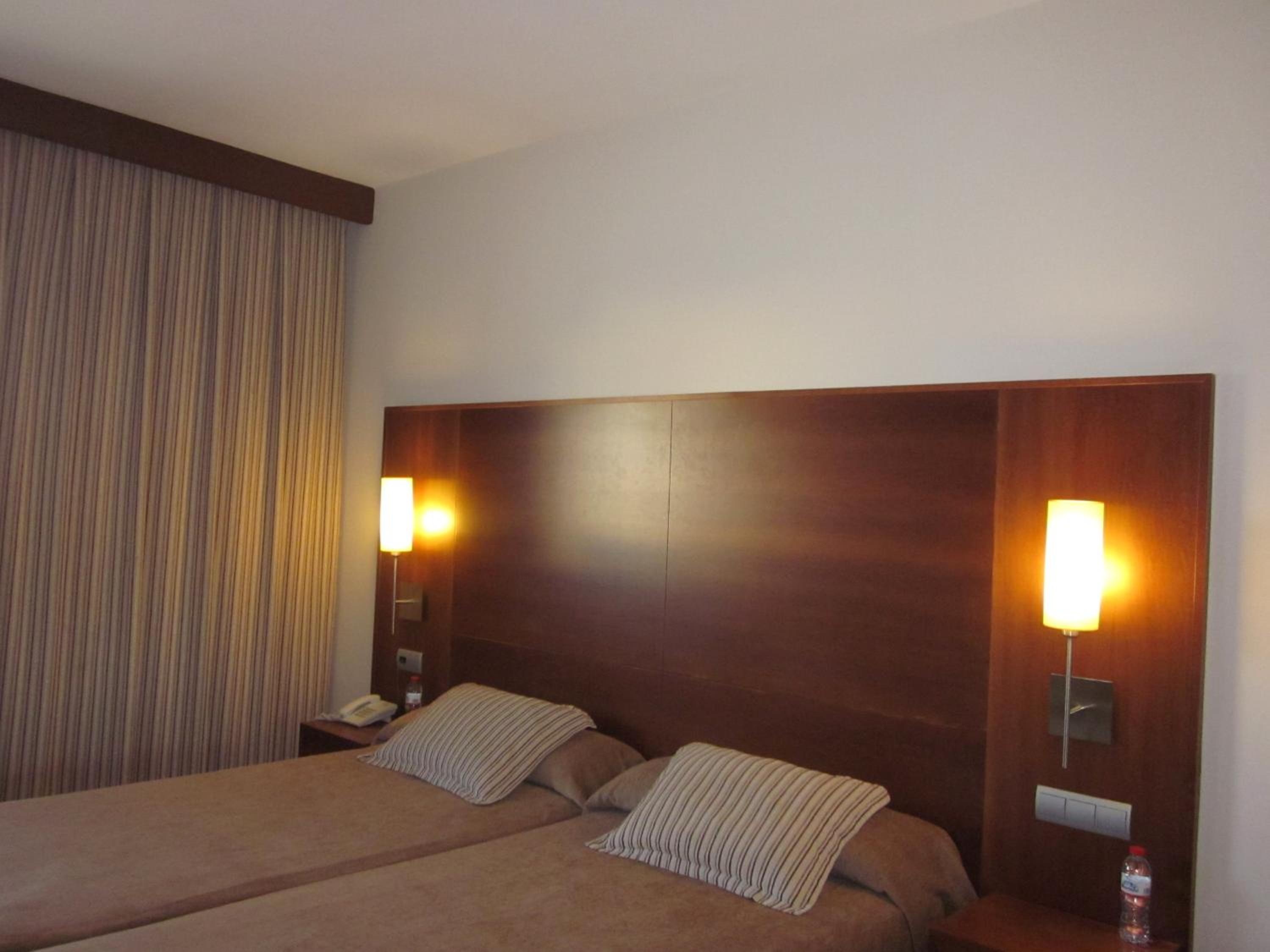 Habitación Doble o con Dos Camas