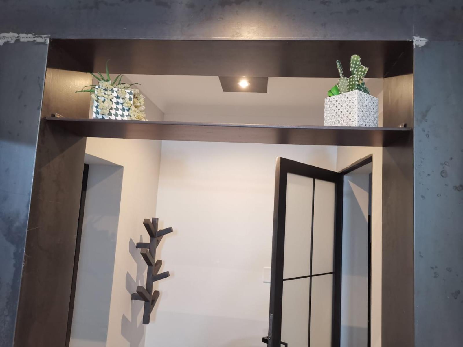Double Room with Private Bathroom - Photo 4