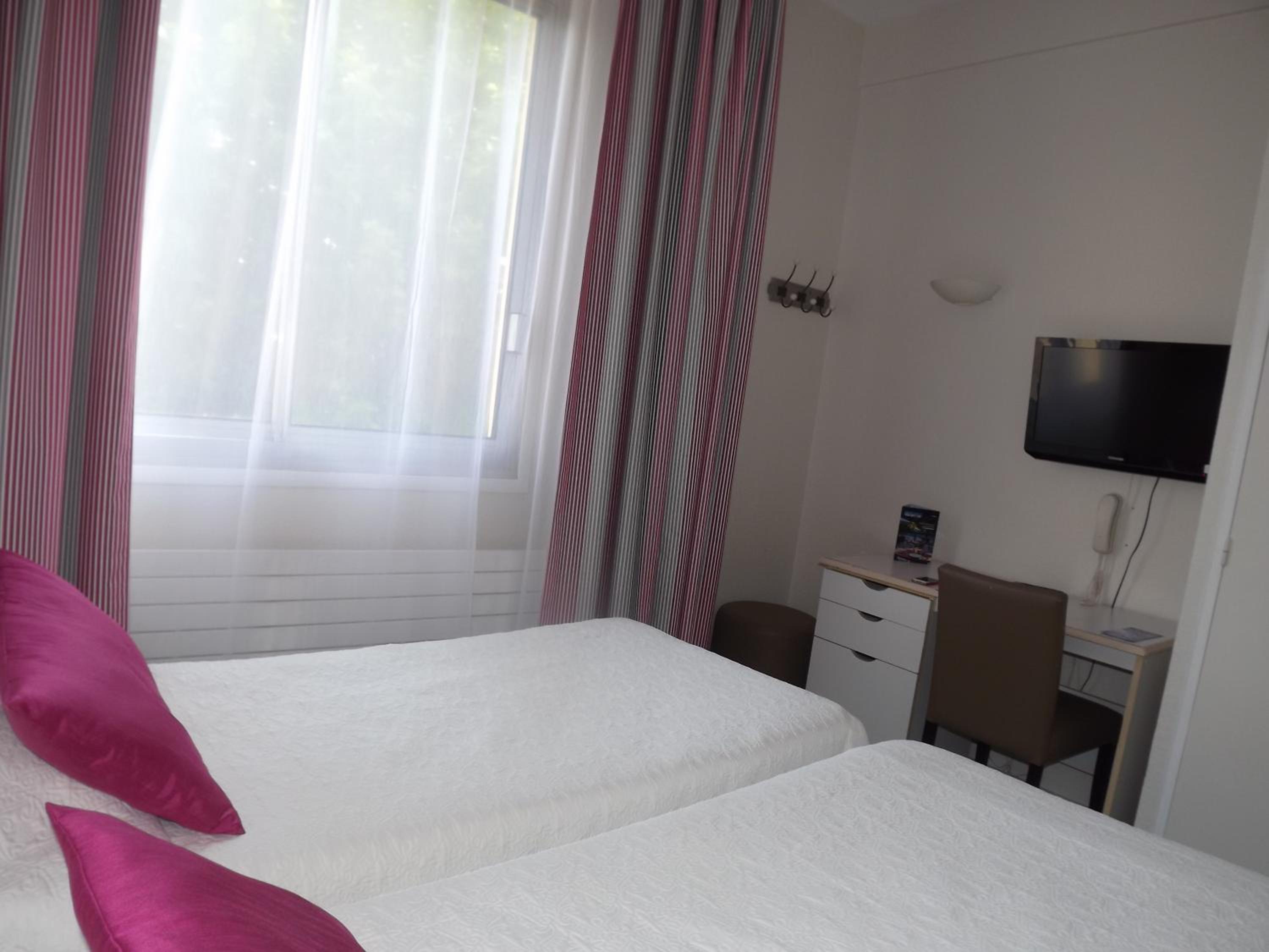 Superior Twin Room photo 3