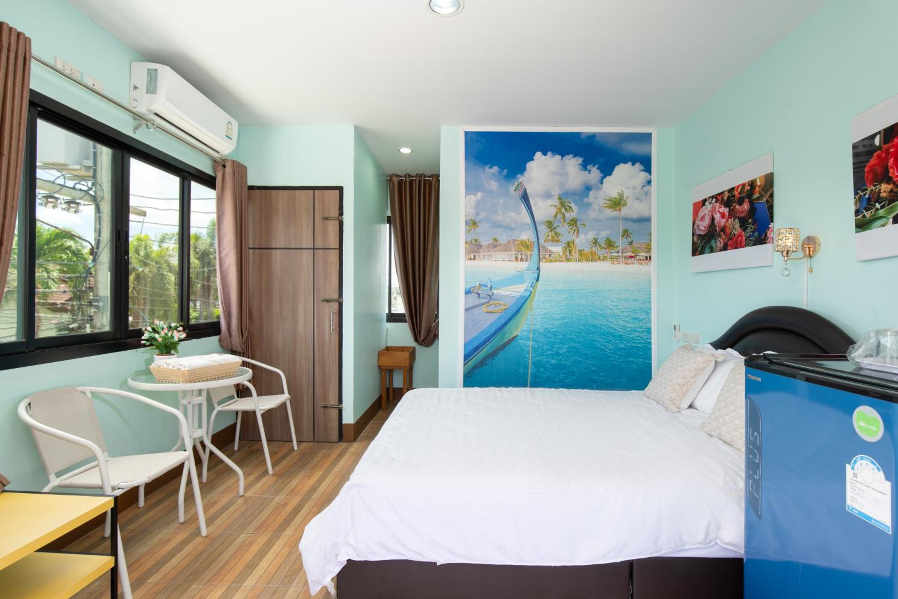Standard Room - Photo 11