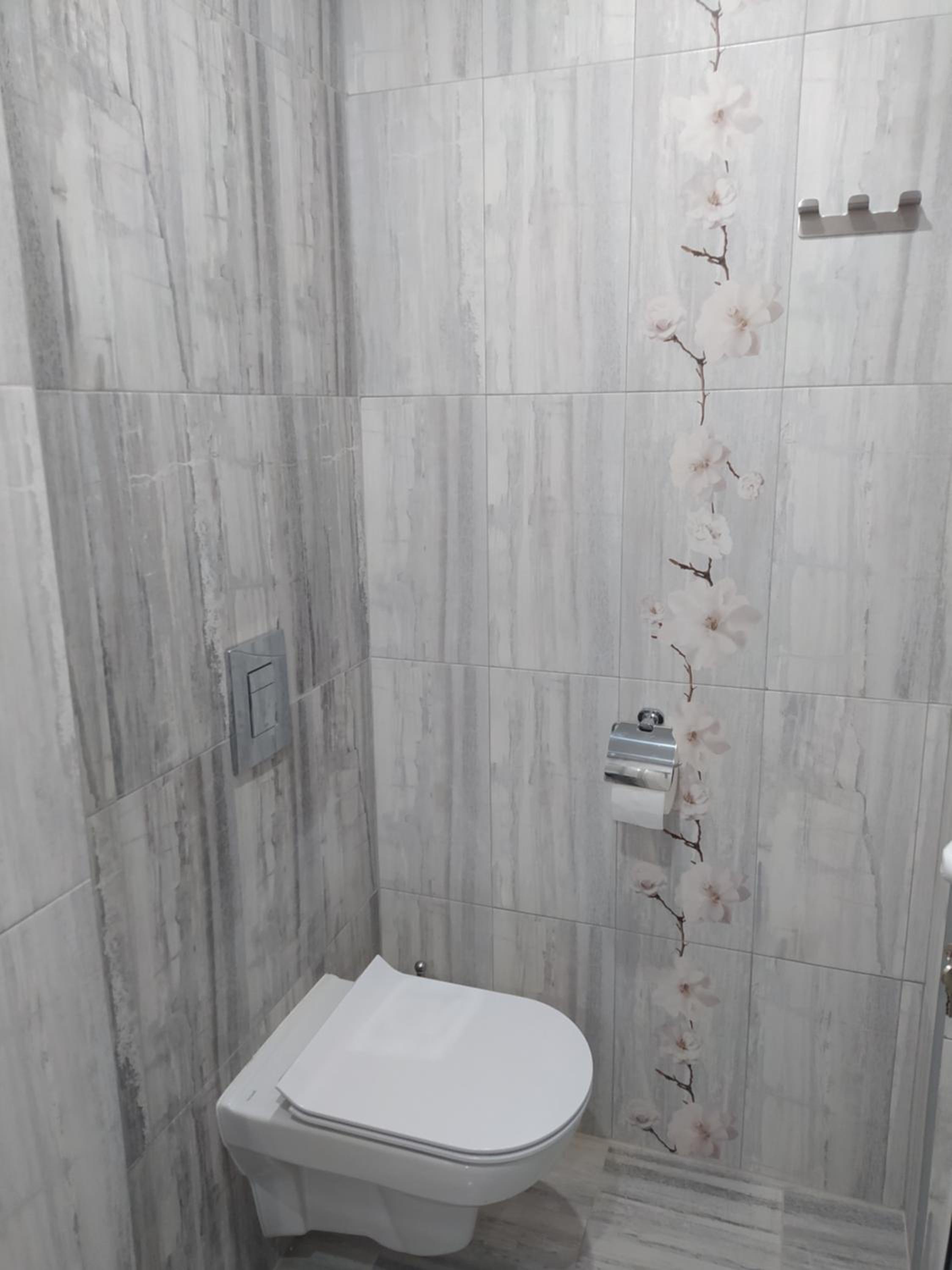 Two-Bedroom Apartment - Photo 4