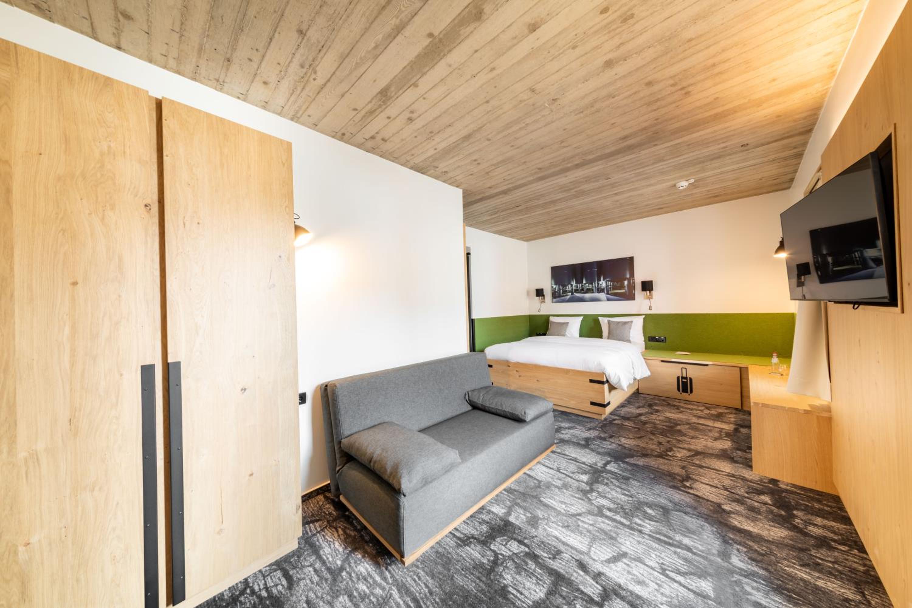 Family Suite - Photo 4