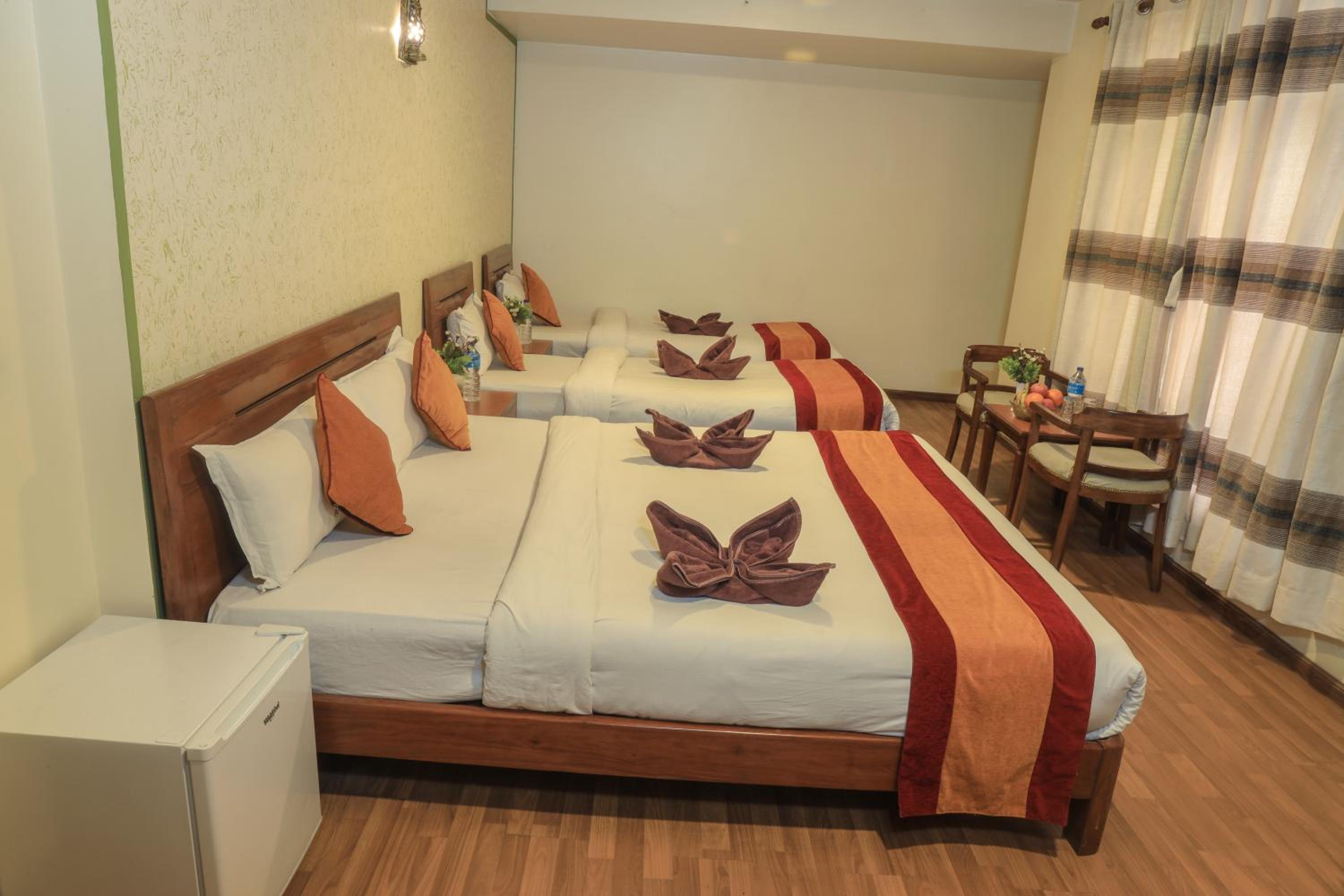 Quadruple Room - Photo 2