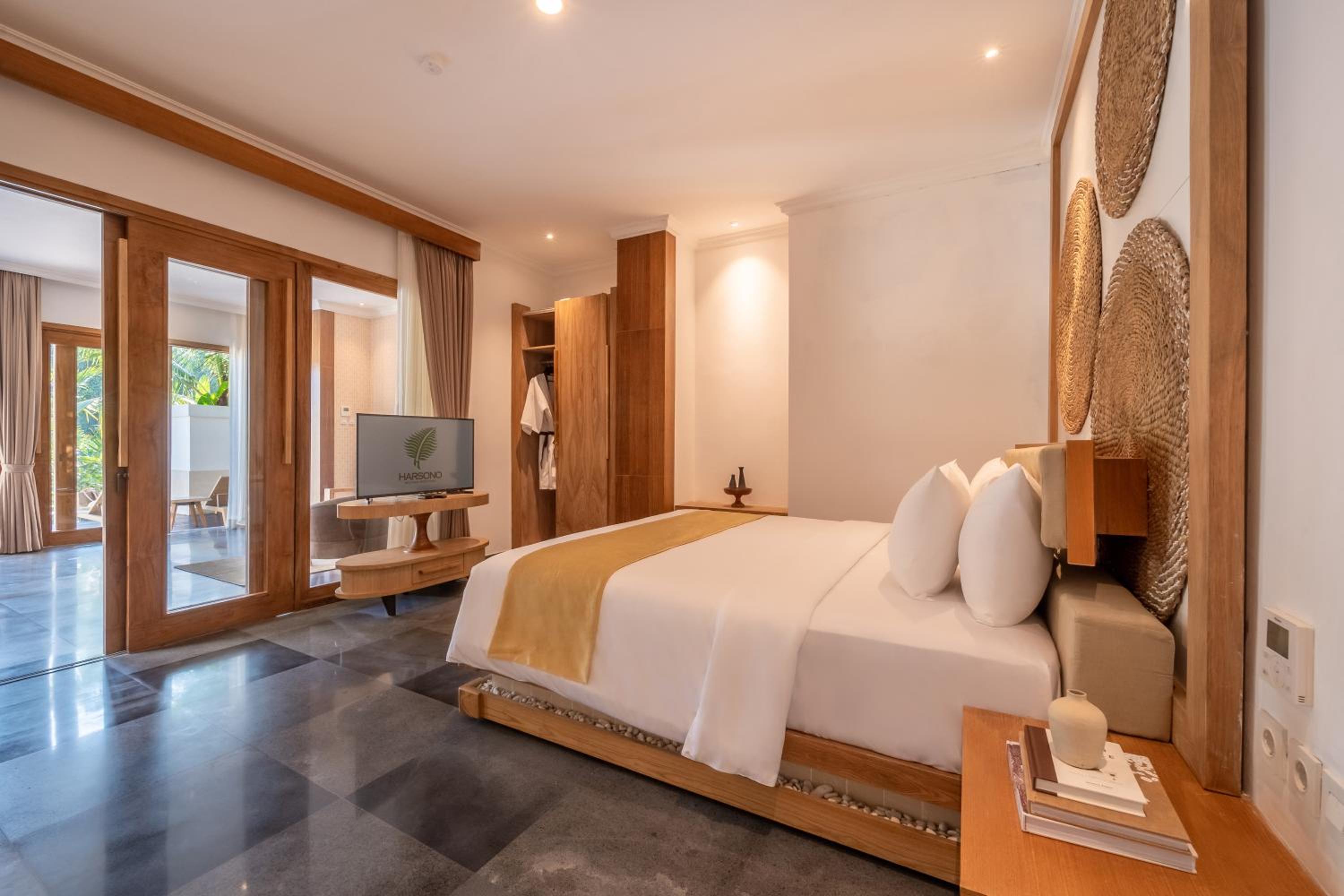 One-Bedroom Villa - Photo 1