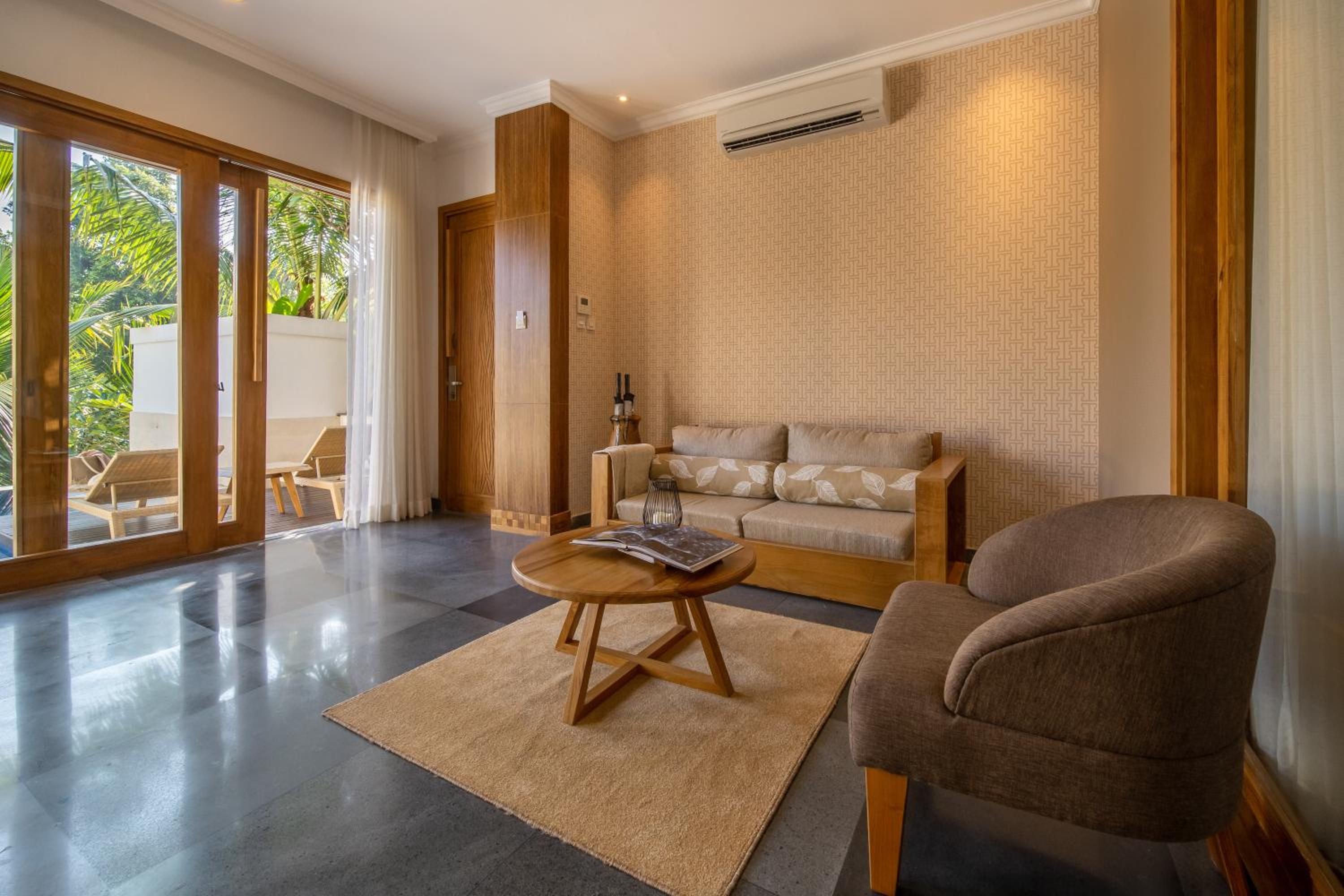 One-Bedroom Villa - Photo 4