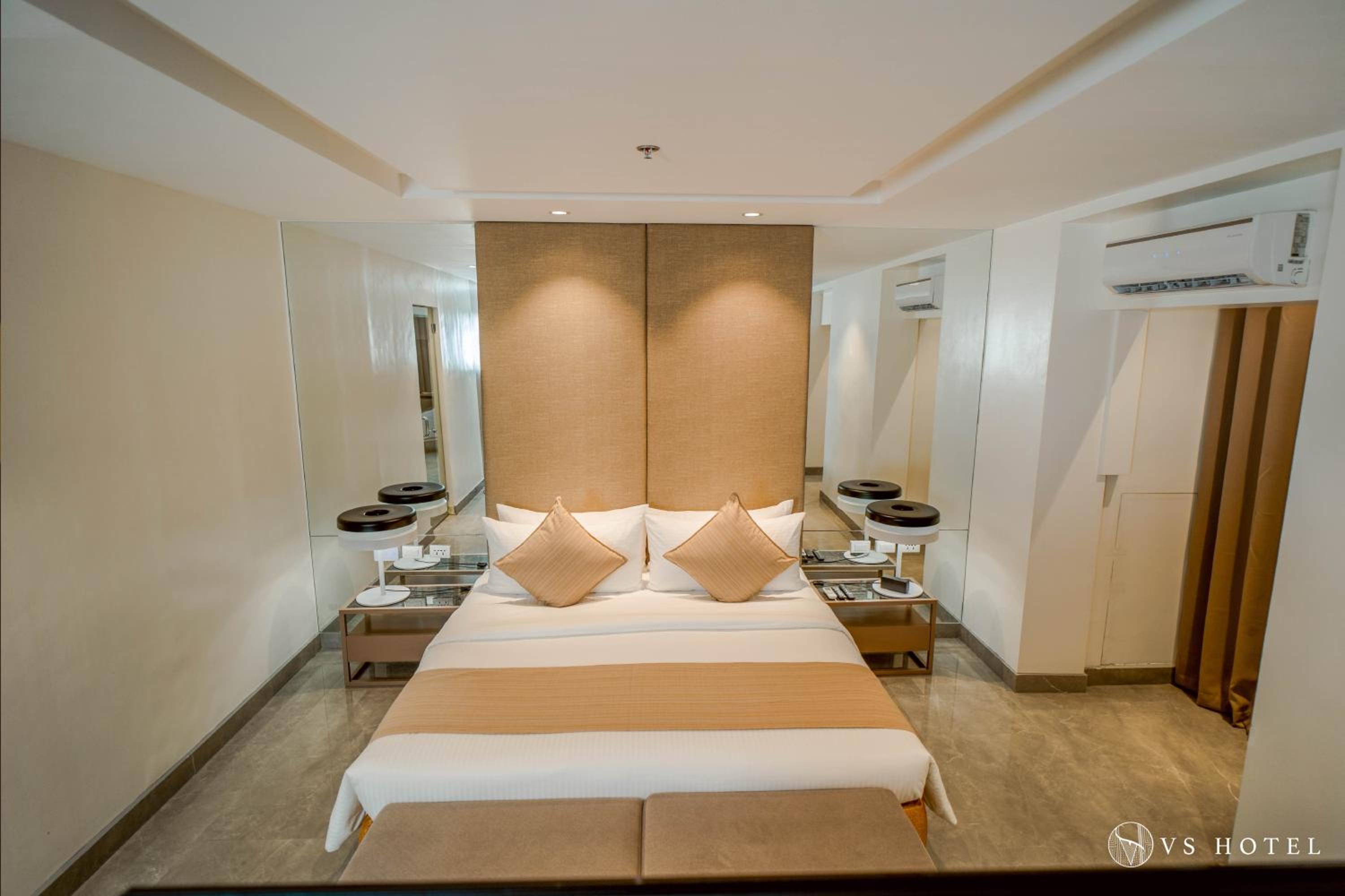Suite Room