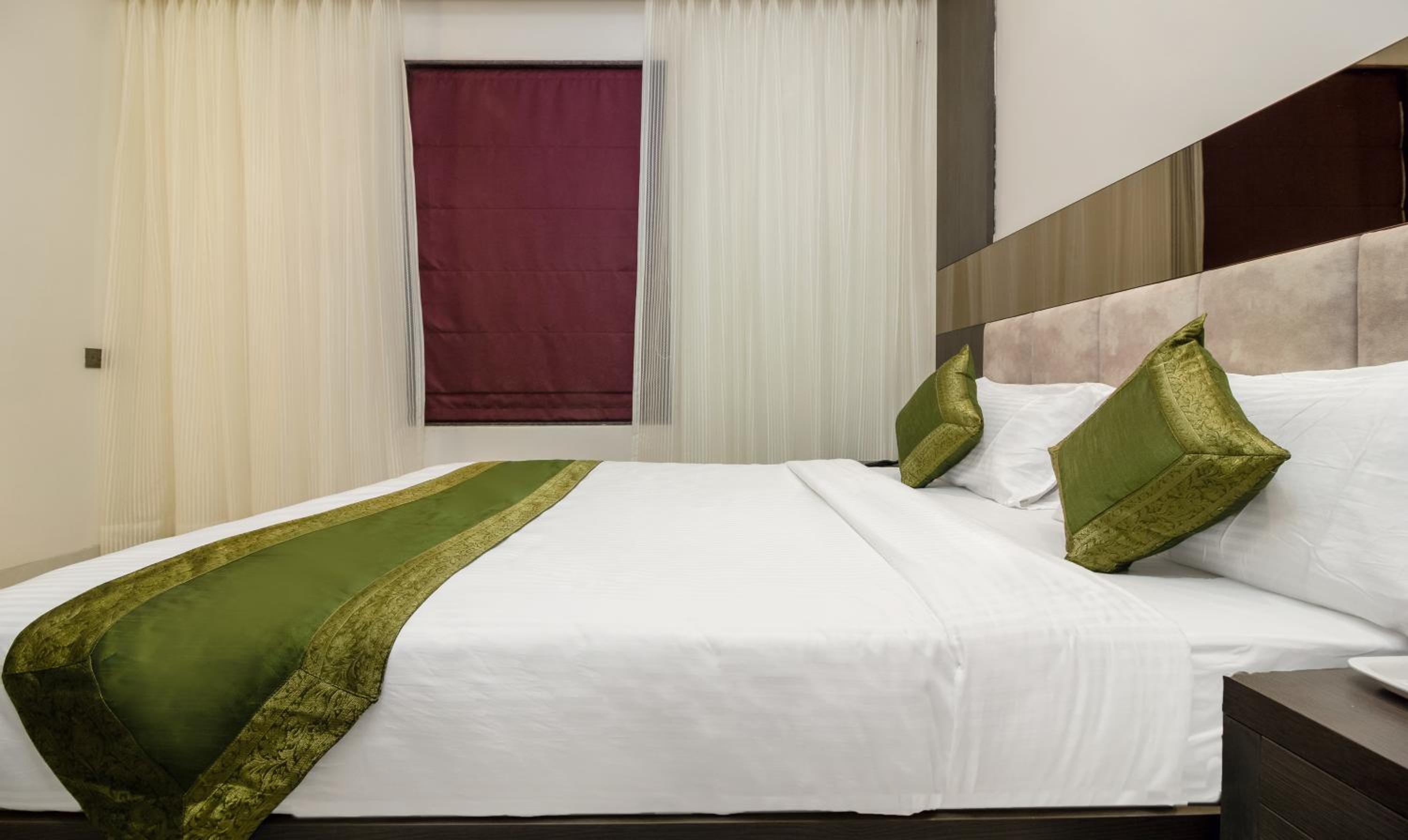 Queen Room