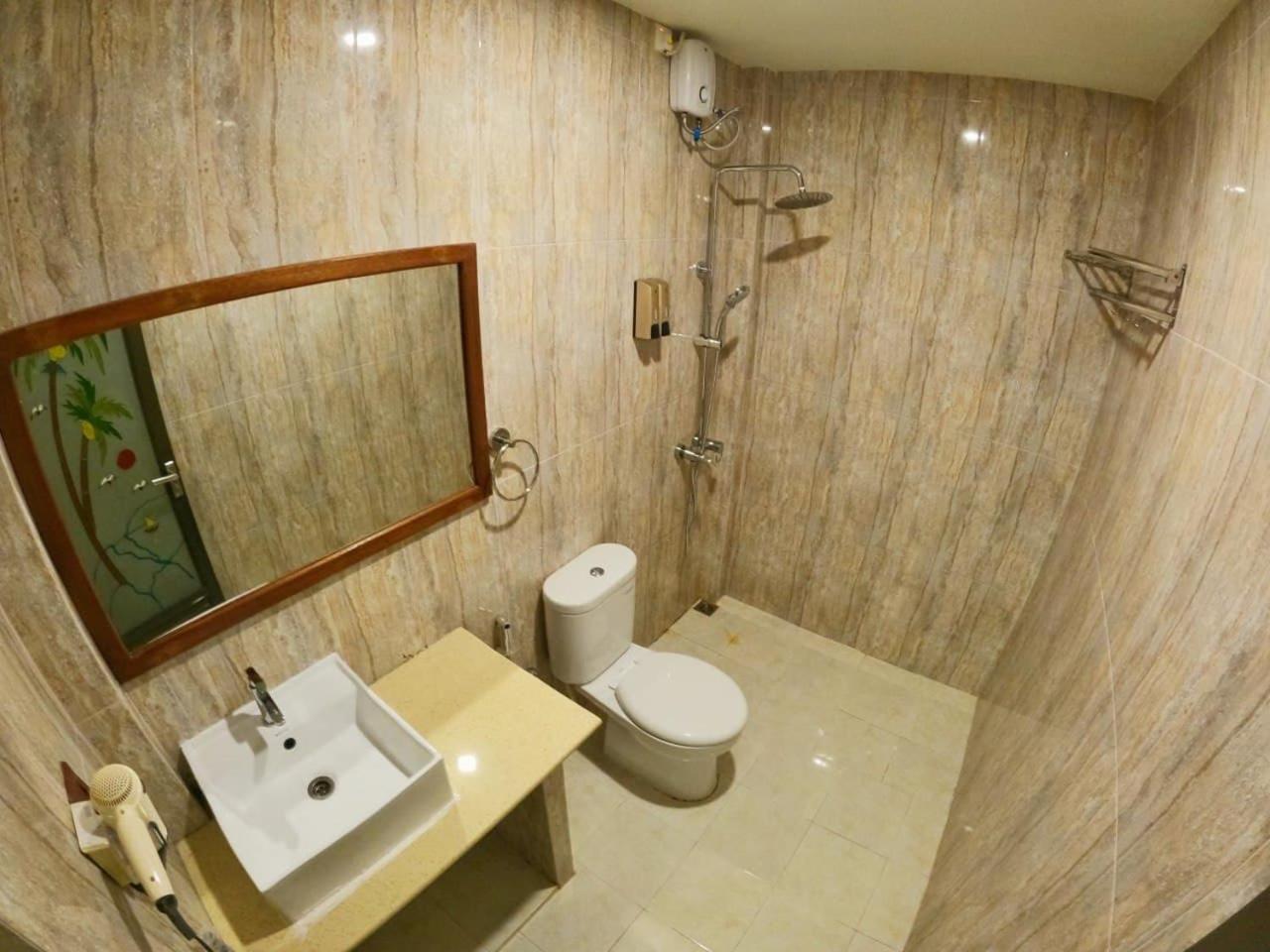 Deluxe Double Room with Balcony and Sea View - Photo 5