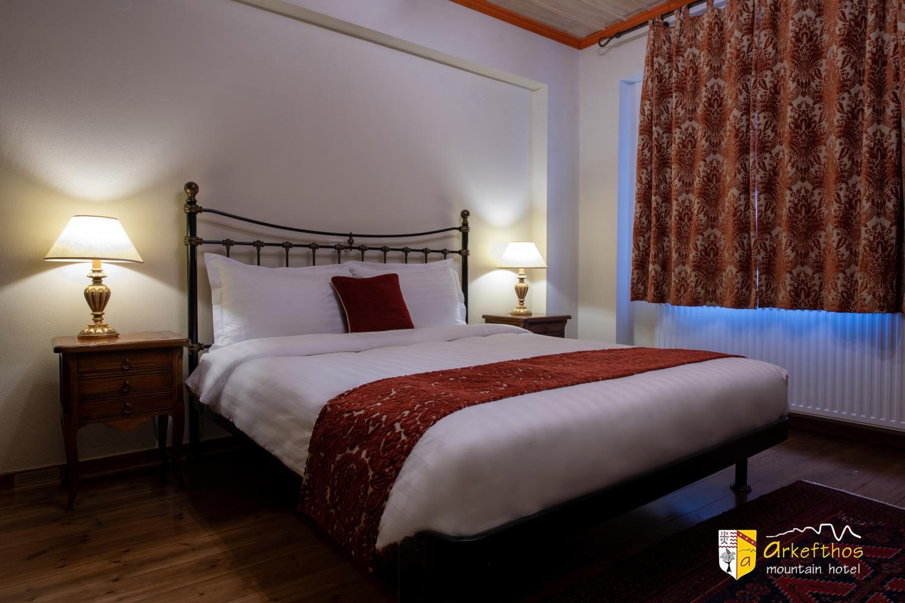 Standard Double Room - Photo 3