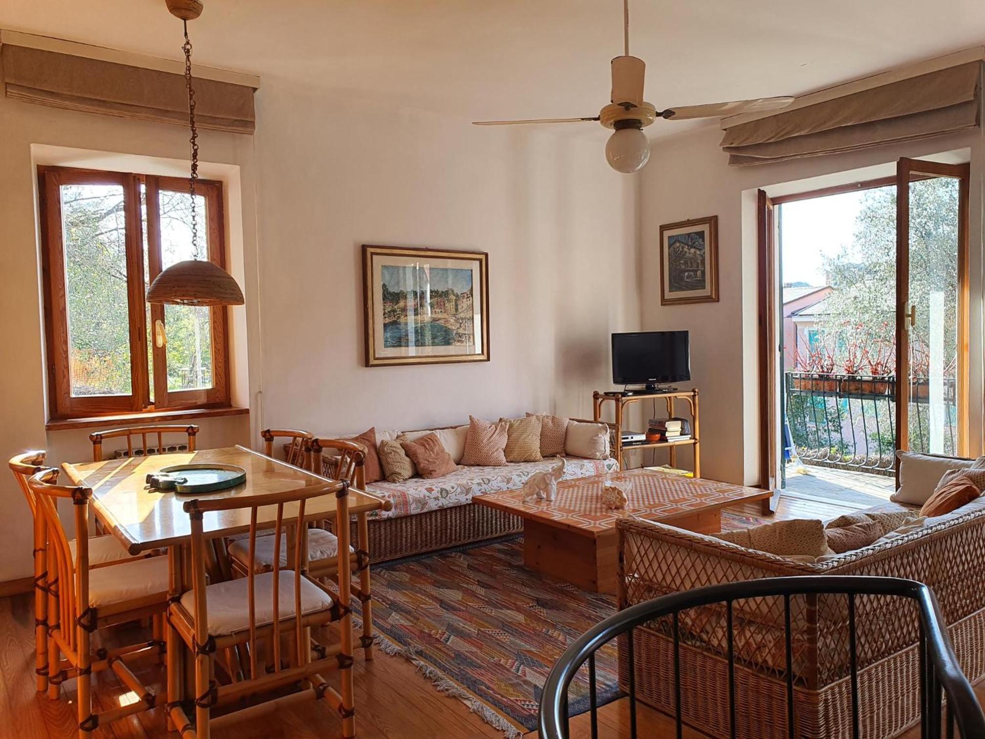 One-Bedroom Apartment With Balcony