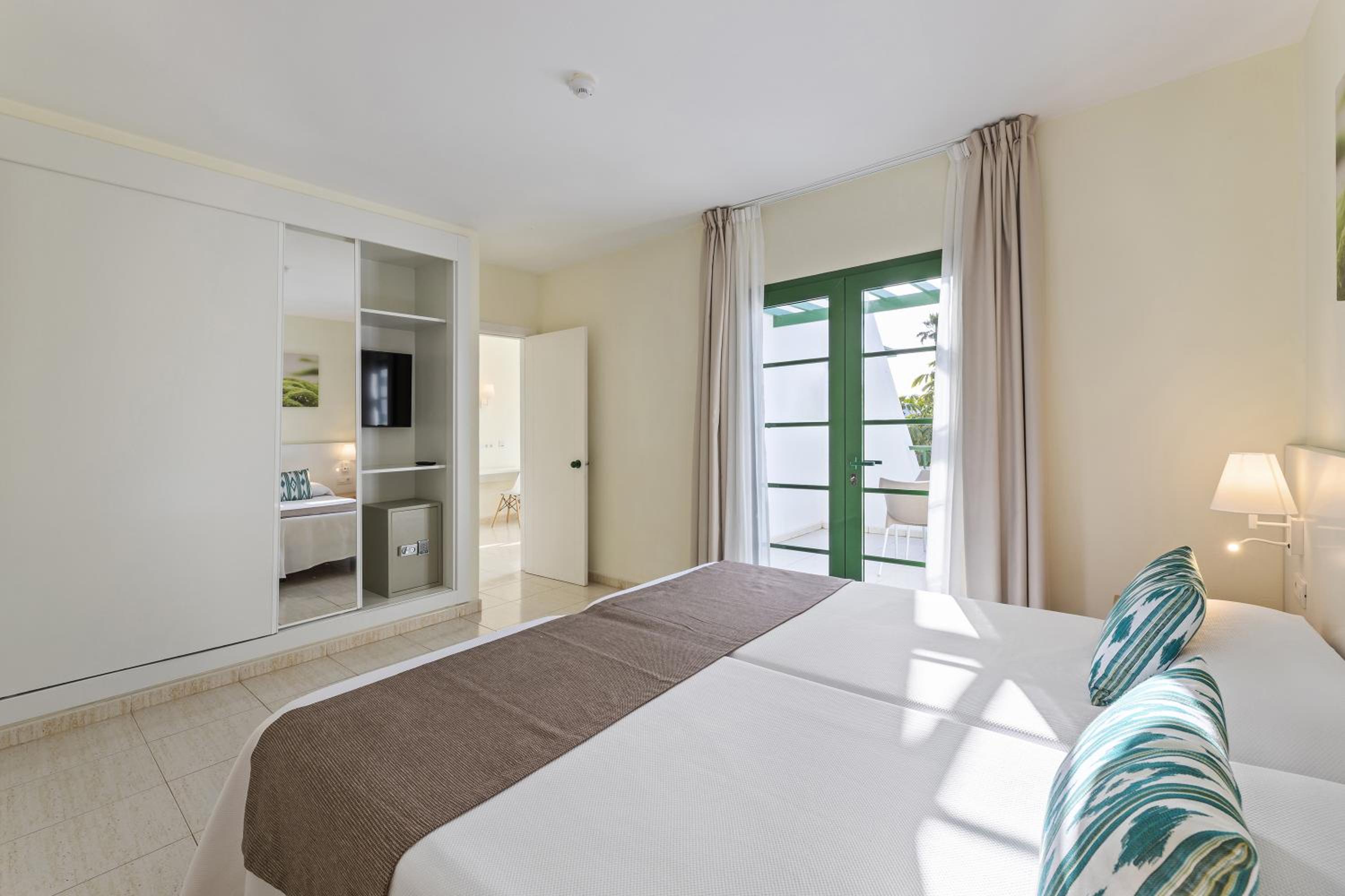 Junior Suite - Photo 7