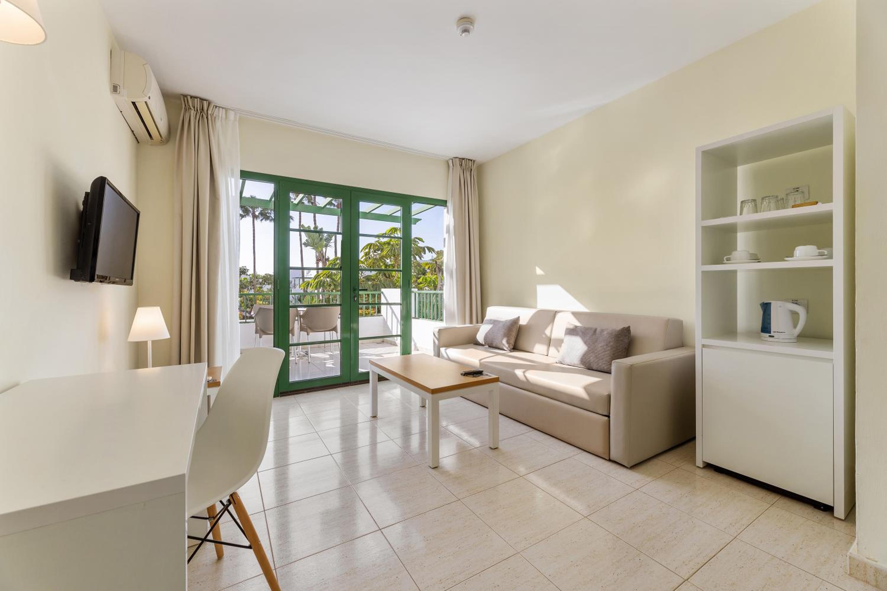 Junior Suite - Photo 1