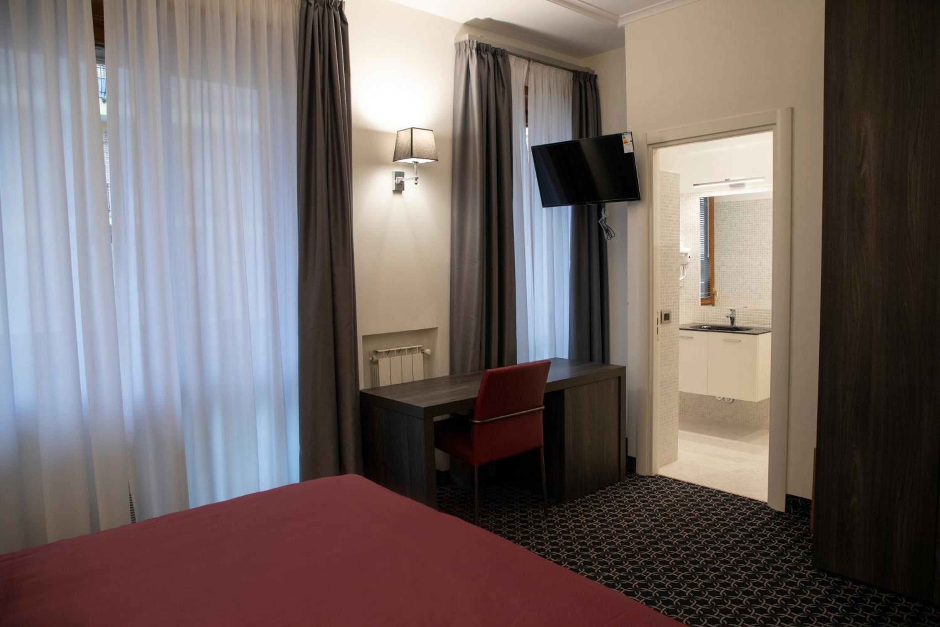 Superior Double Room photo 2