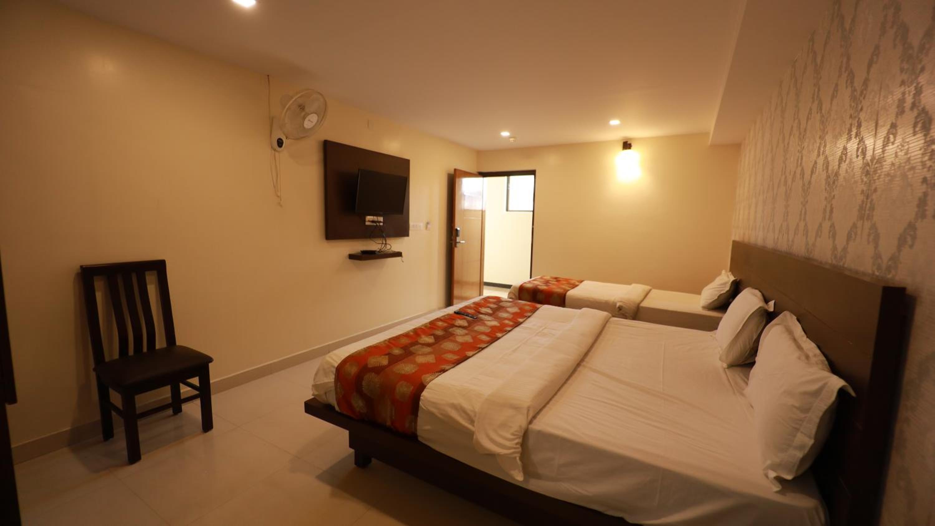 Executive Triple Room photo 2