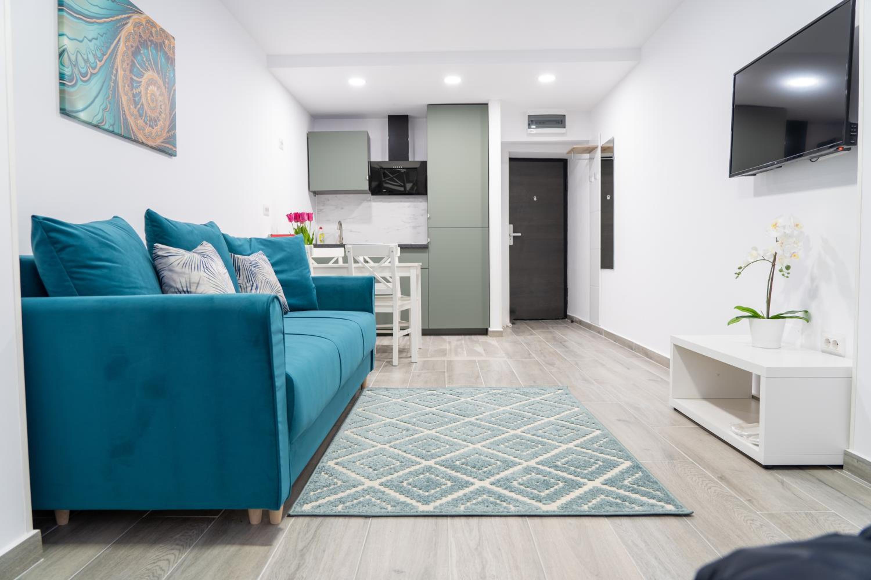 One-Bedroom Apartment