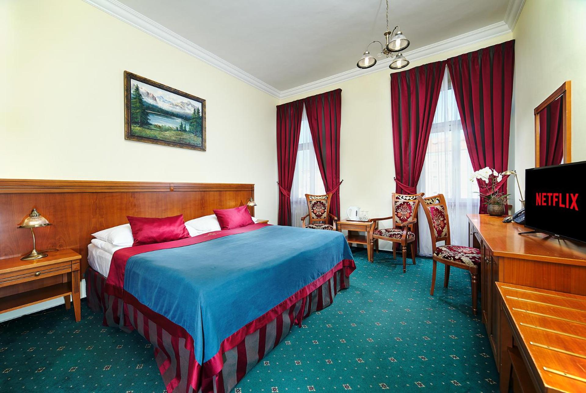 Available room