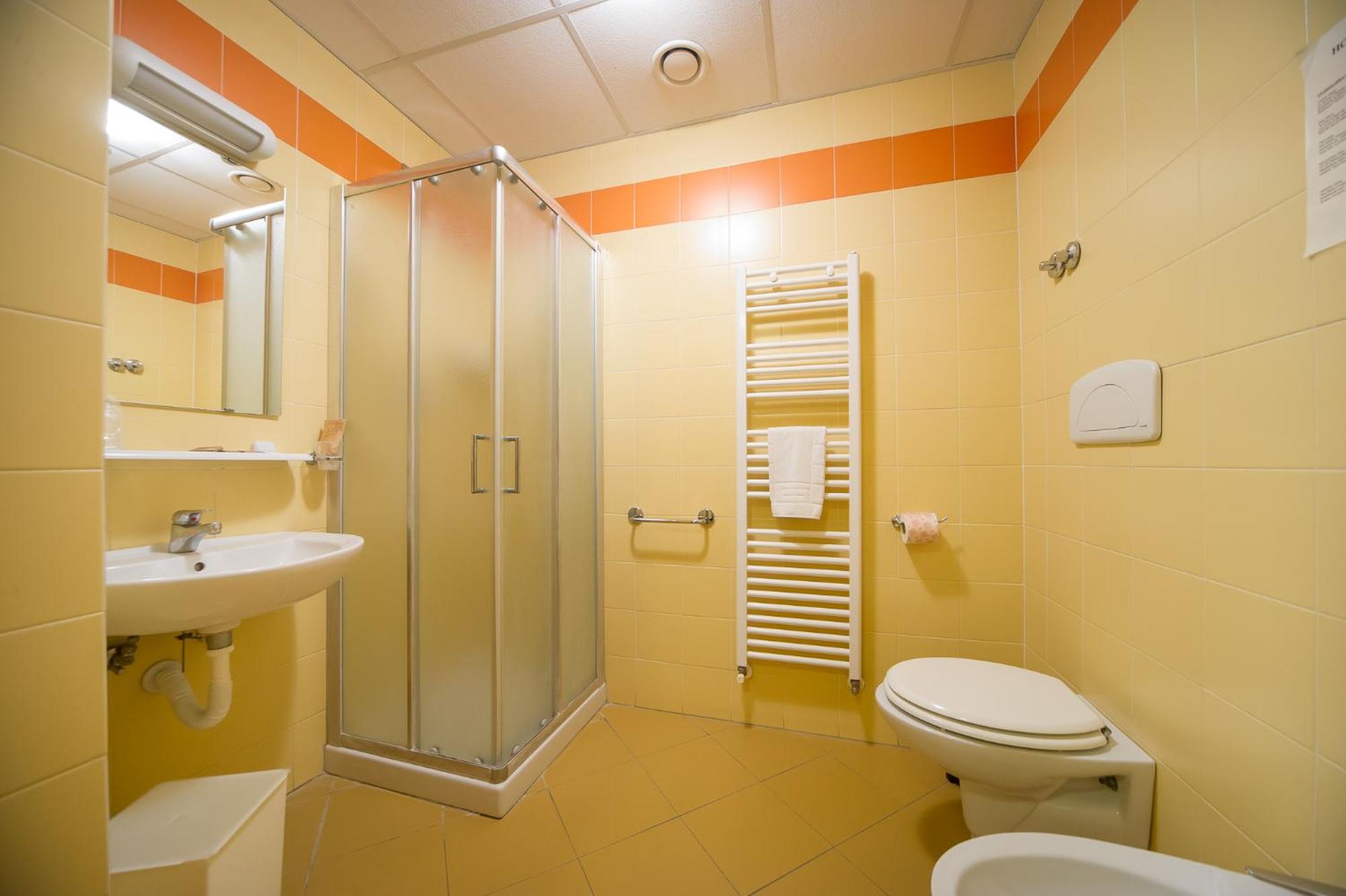 Triple Room - Photo 4