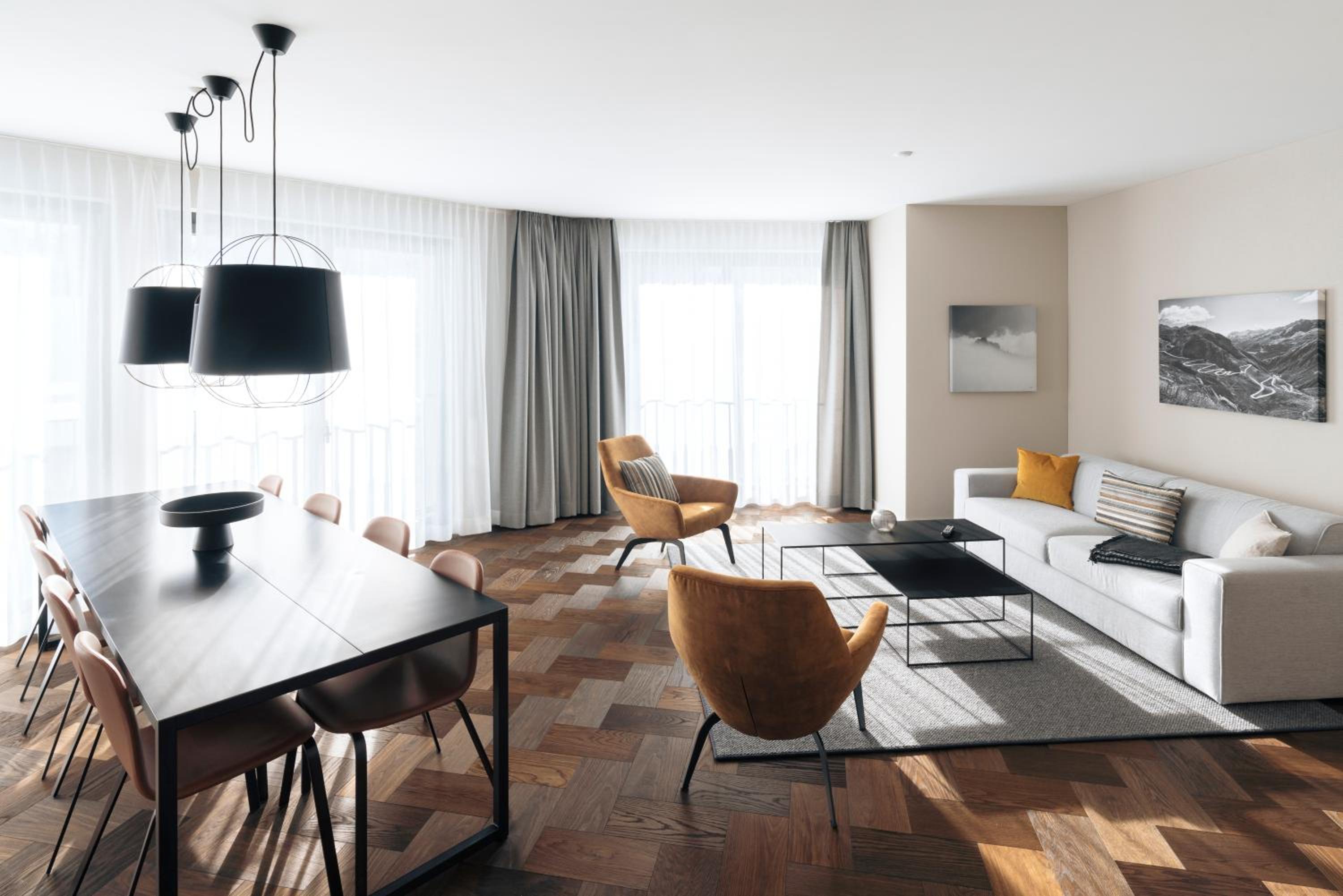 Style Apartment Three Bedrooms