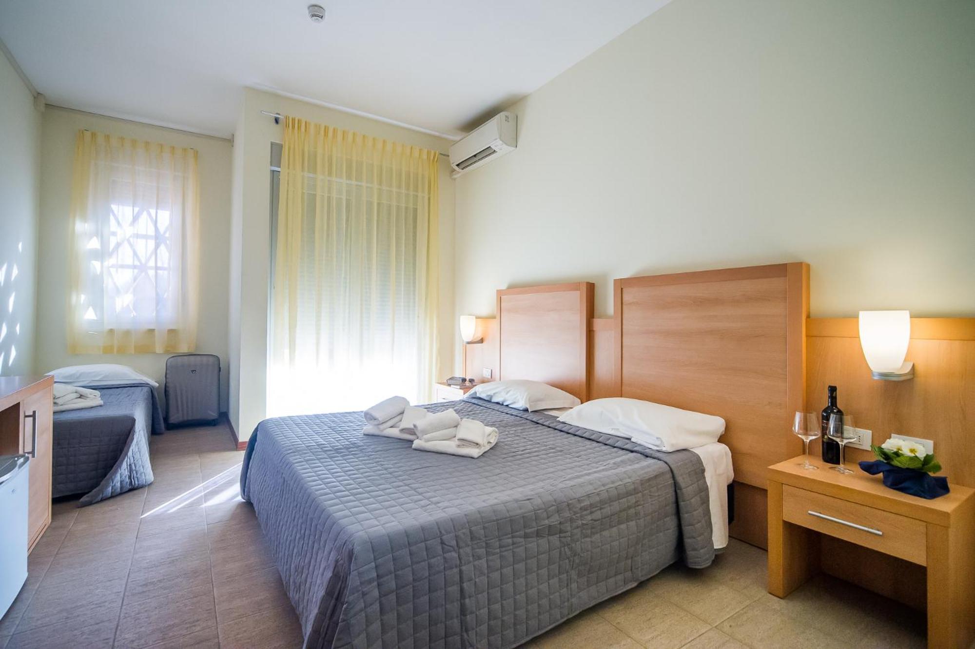 Triple Room - Photo 3