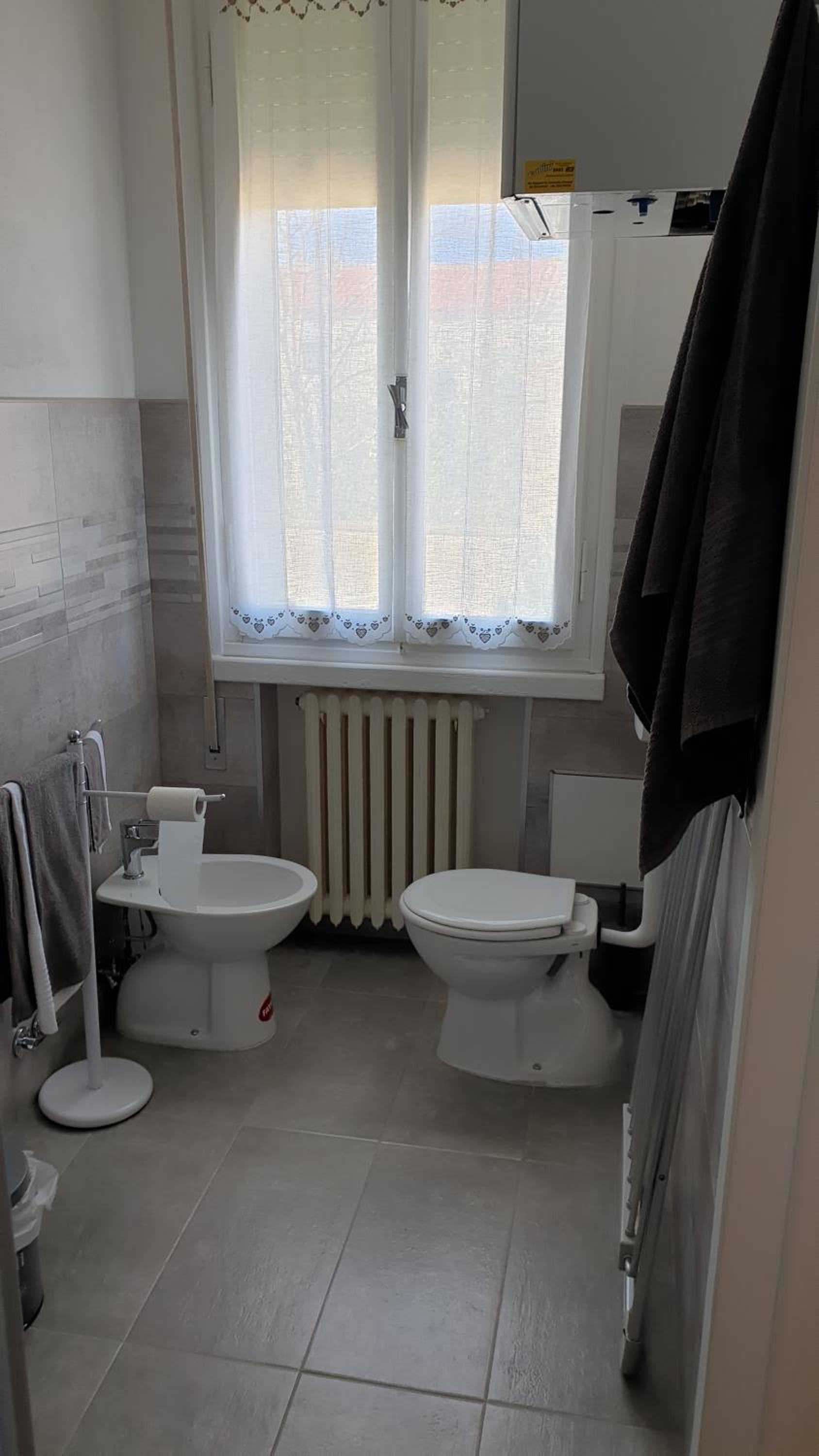 Deluxe Double Room with Extra Bed - Photo 15
