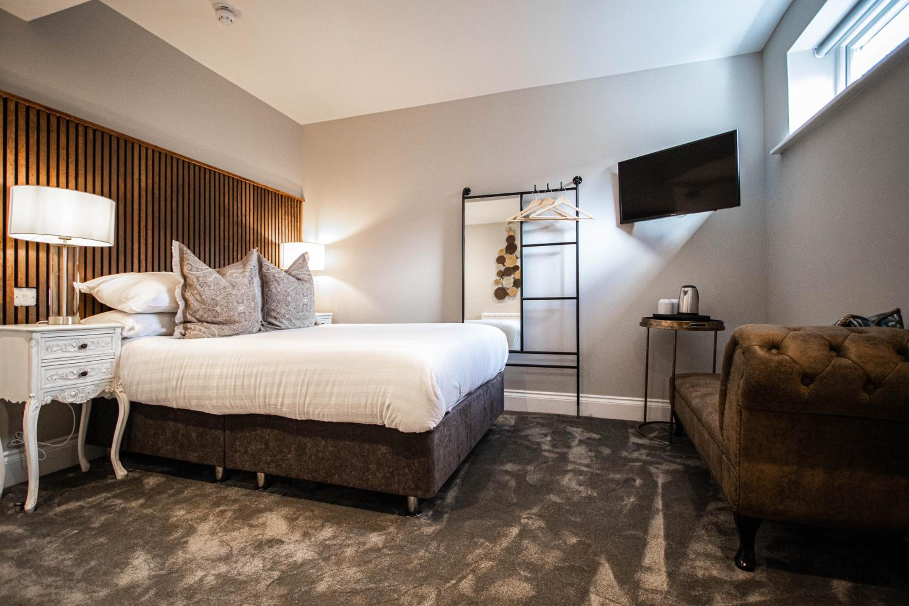Standard Double Room - Photo 2