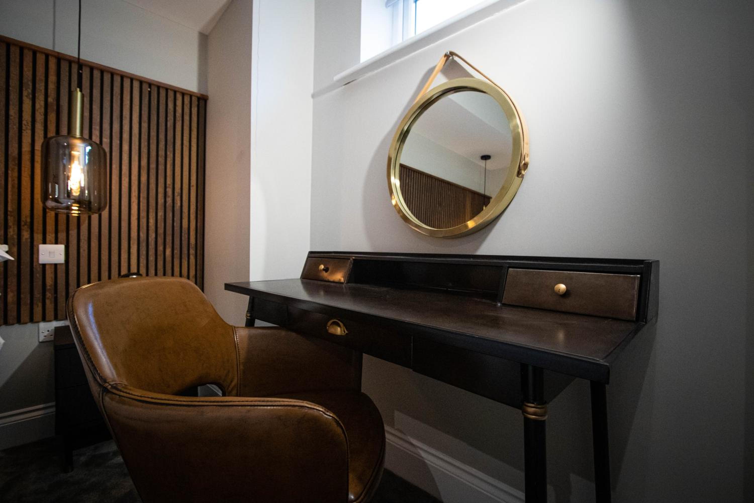 Standard Double Room - Photo 14